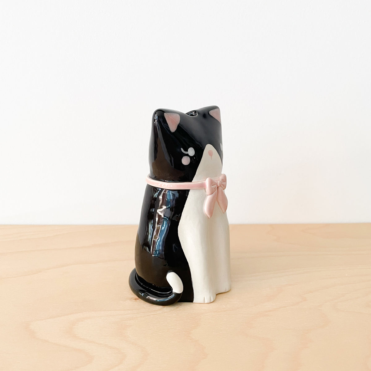 Tuxedo Cat Vase (design 2)