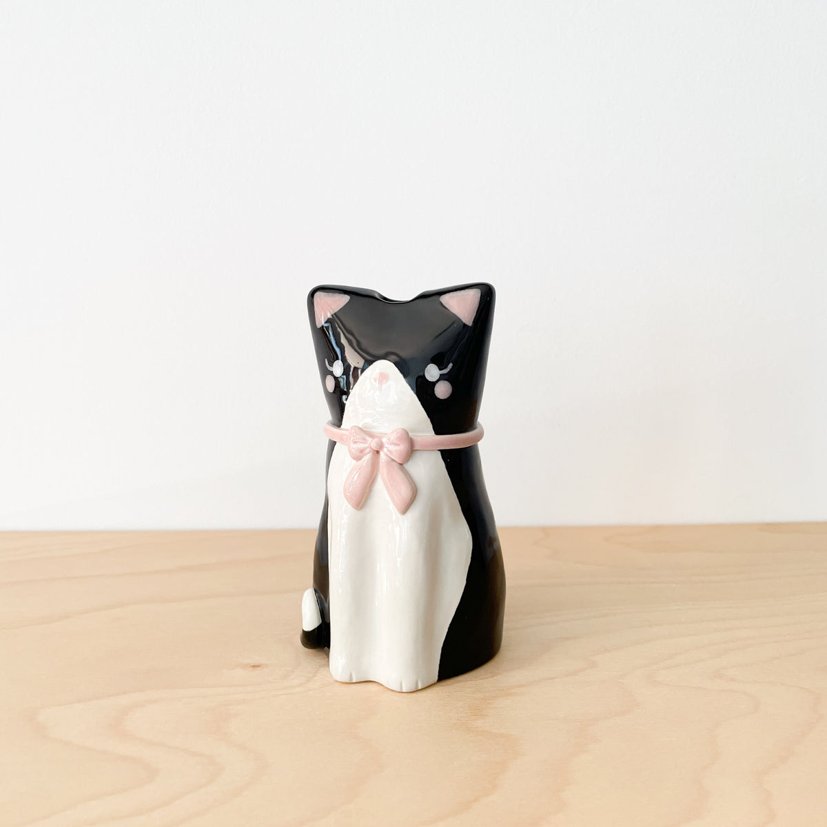 Tuxedo Cat Vase (design 2)