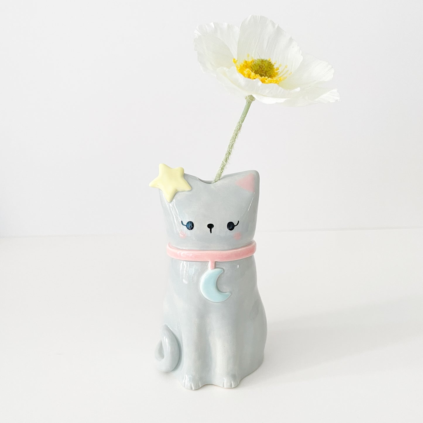 Grey Lunar Cat Vase