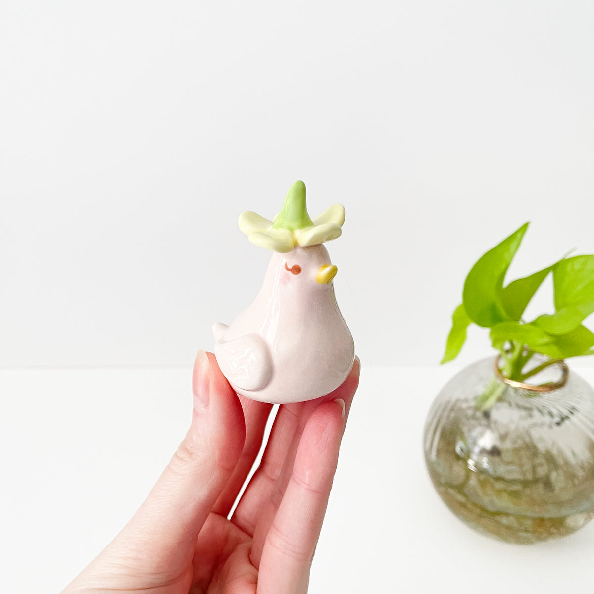 Pink Daisy Duck Ring Holder