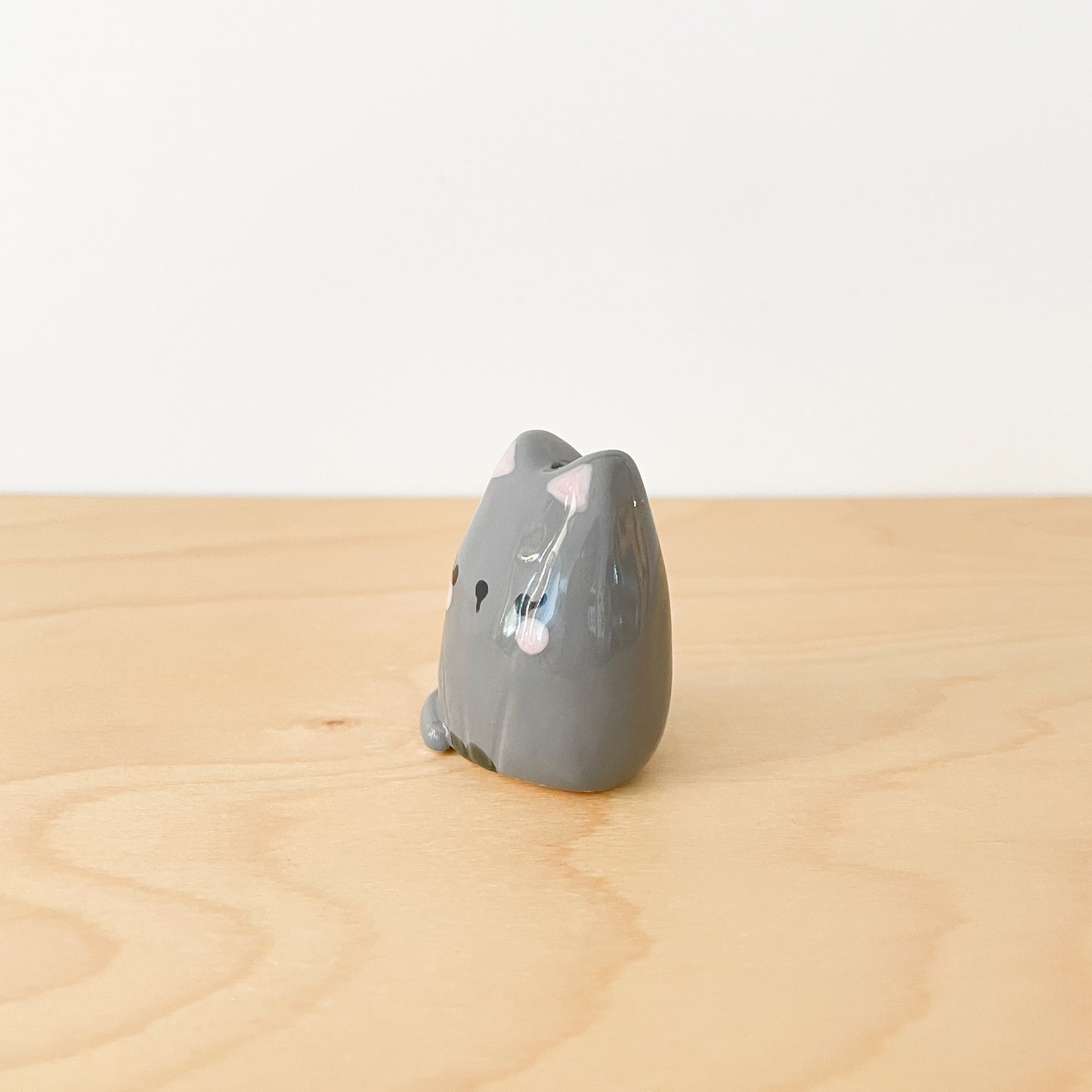 Dark Grey Cat Mini Vase