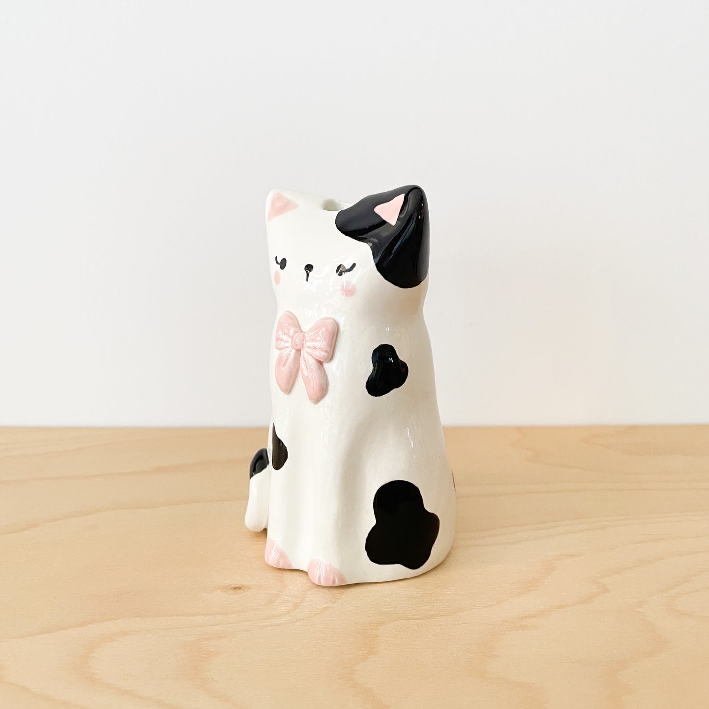 Black Spotty Cat Vase
