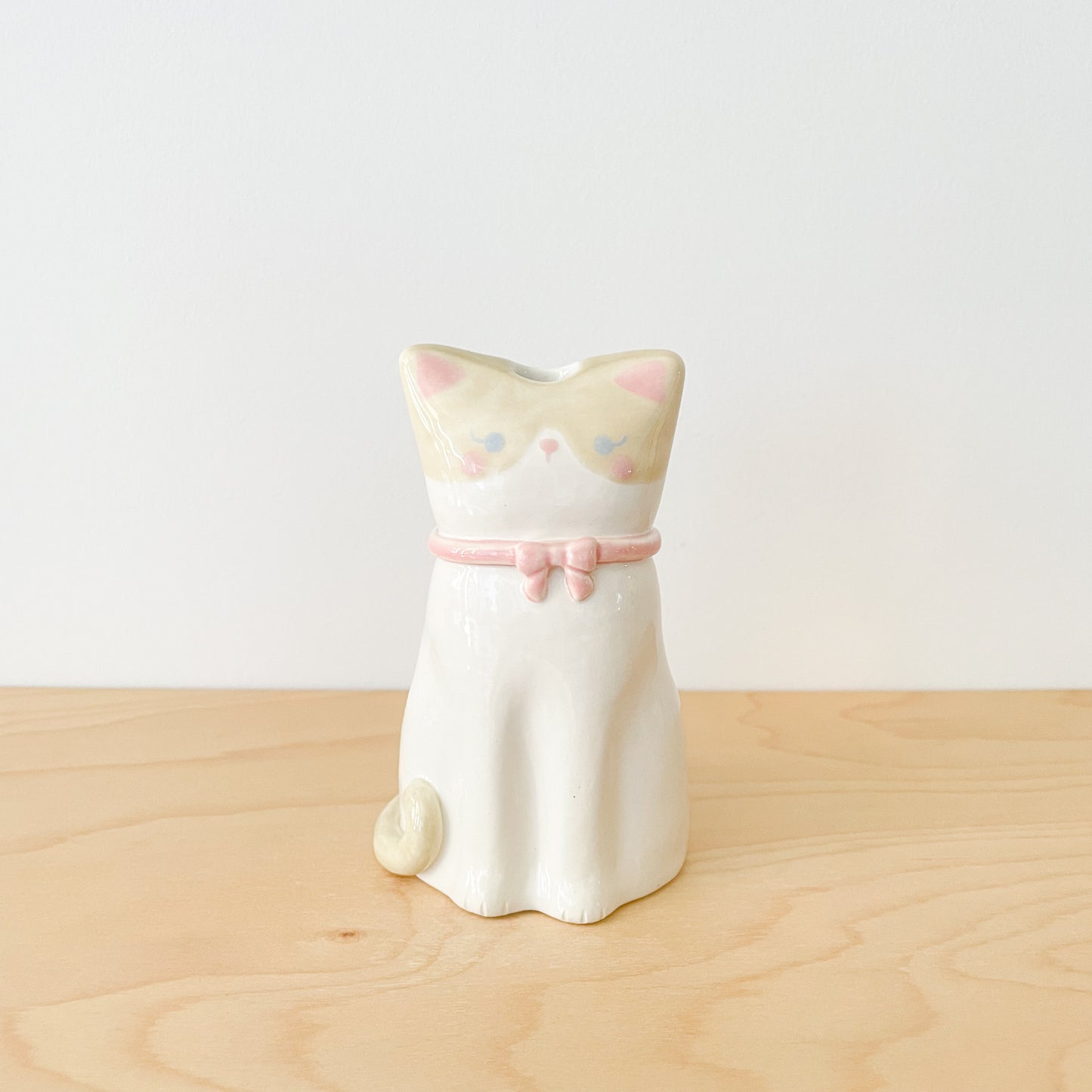Ragdoll Cat Vase