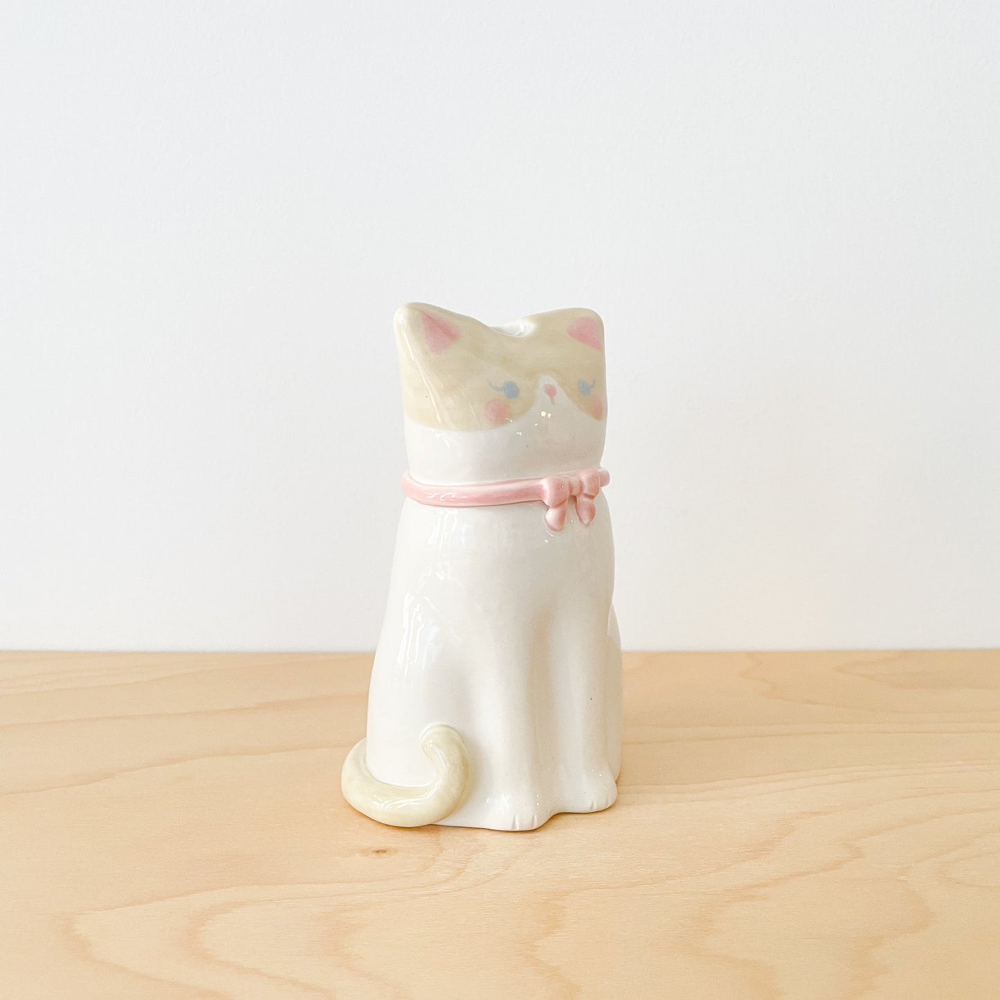 Ragdoll Cat Vase