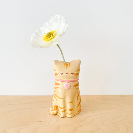 Brown Tabby Cat Vase