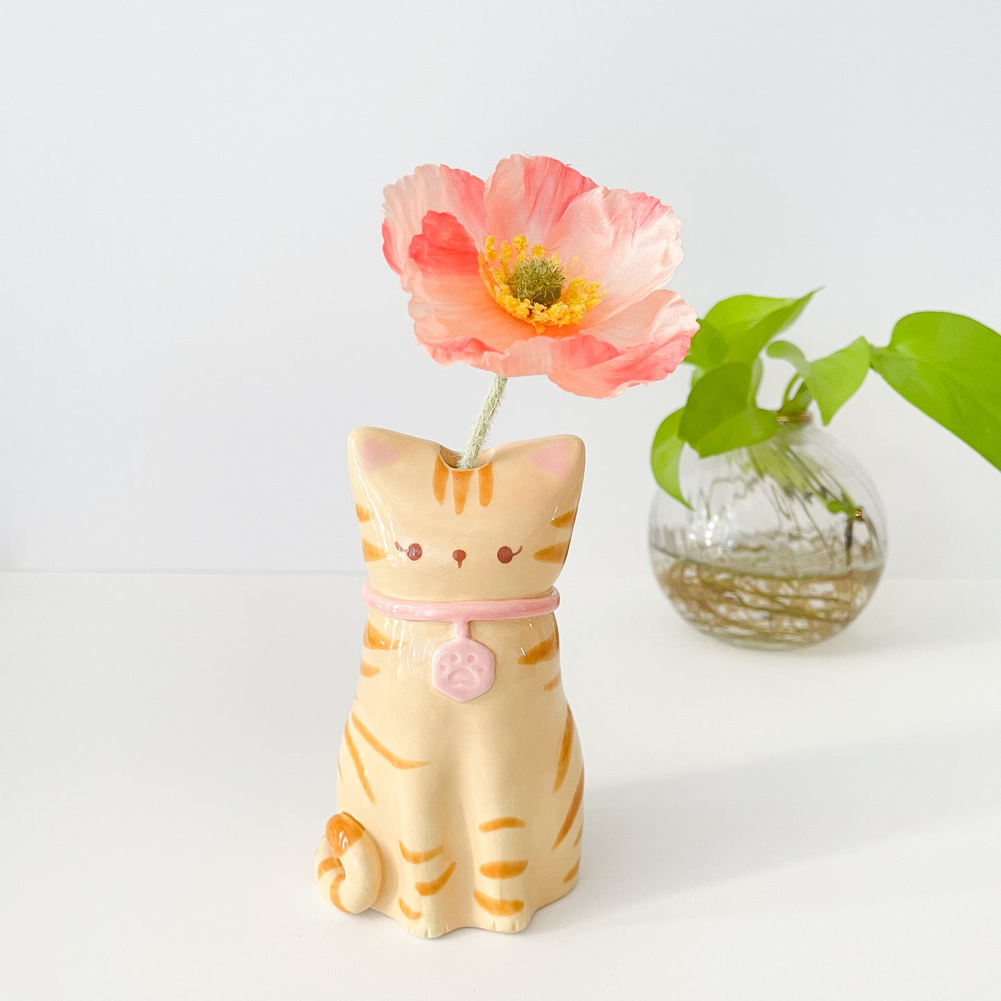 Brown Tabby Cat Vase (Design 2)