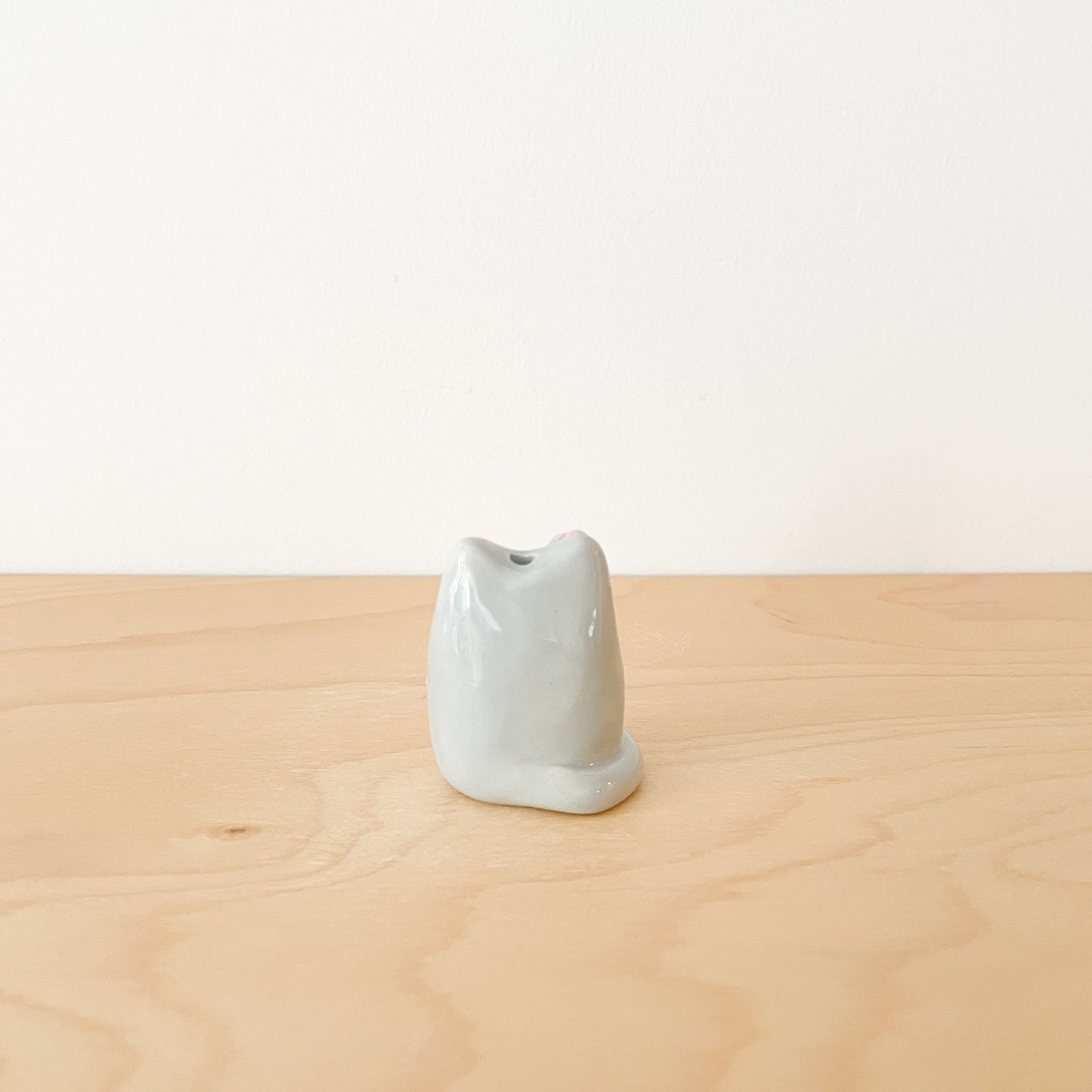 Grey Blooming Cat Mini Vase