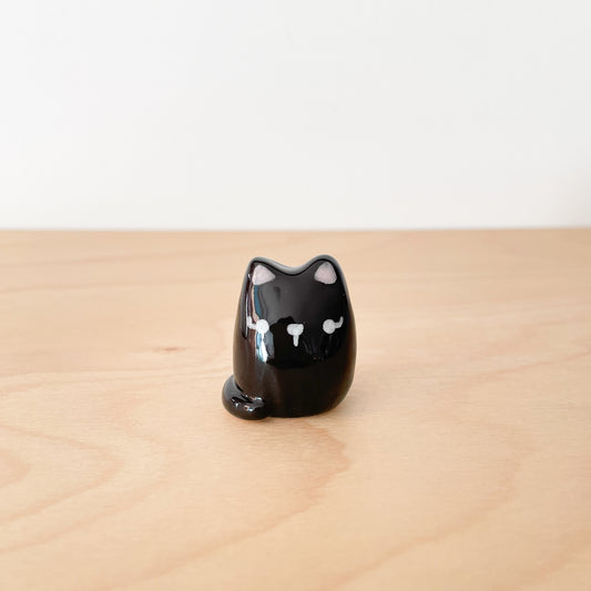 Black Cat Desk Pal