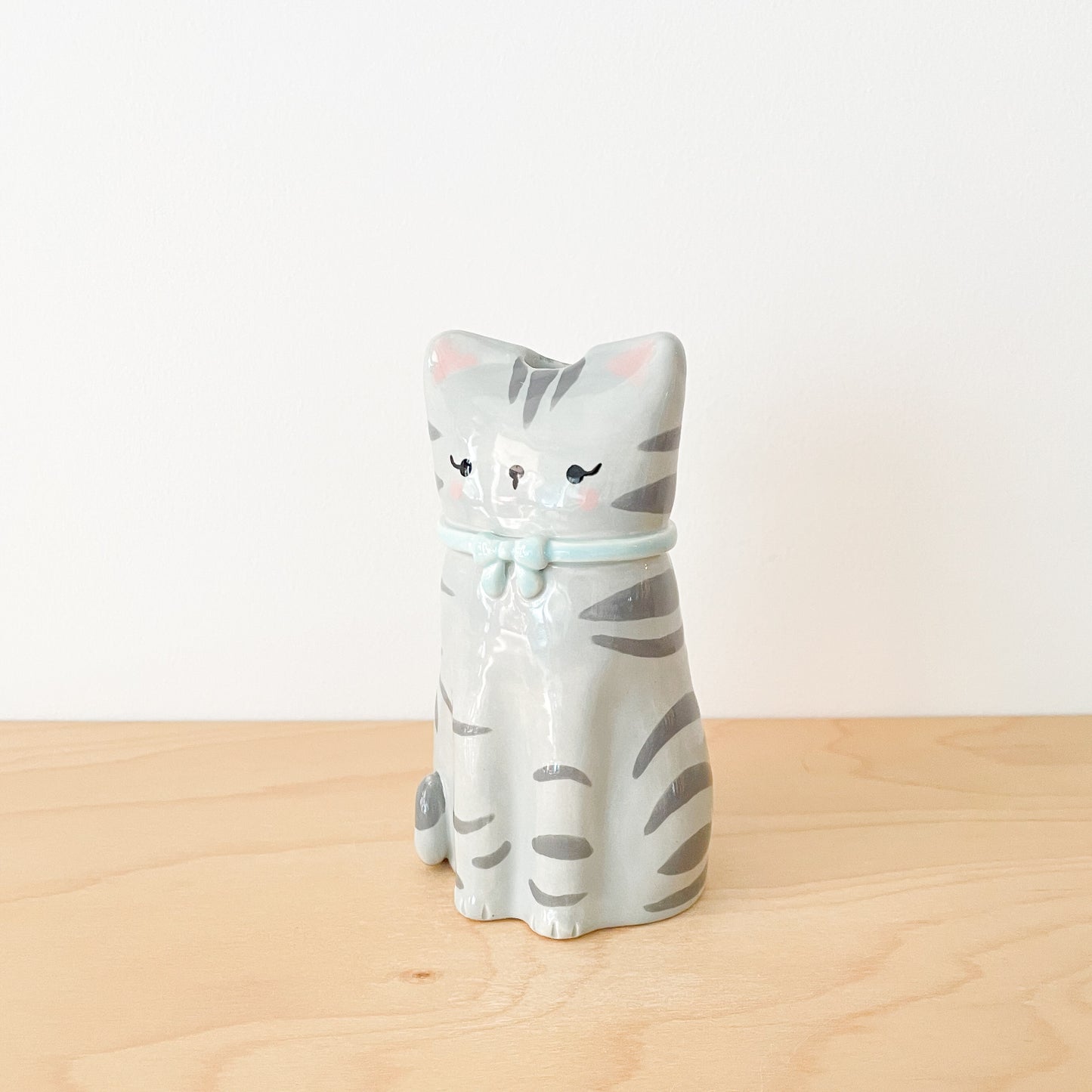 Grey Tabby Cat Vase - Blue Bow