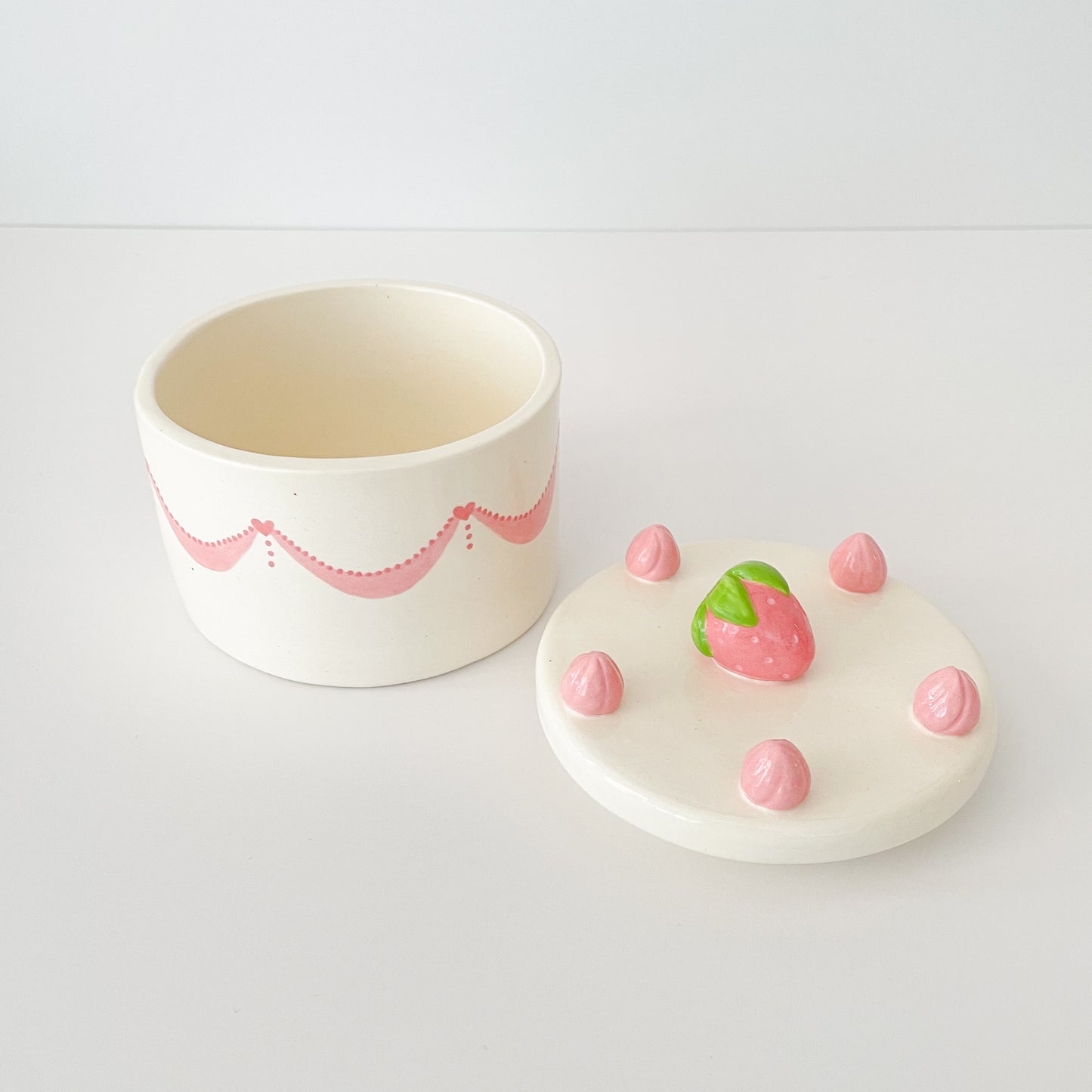 Strawberry and Cream Cake Jar