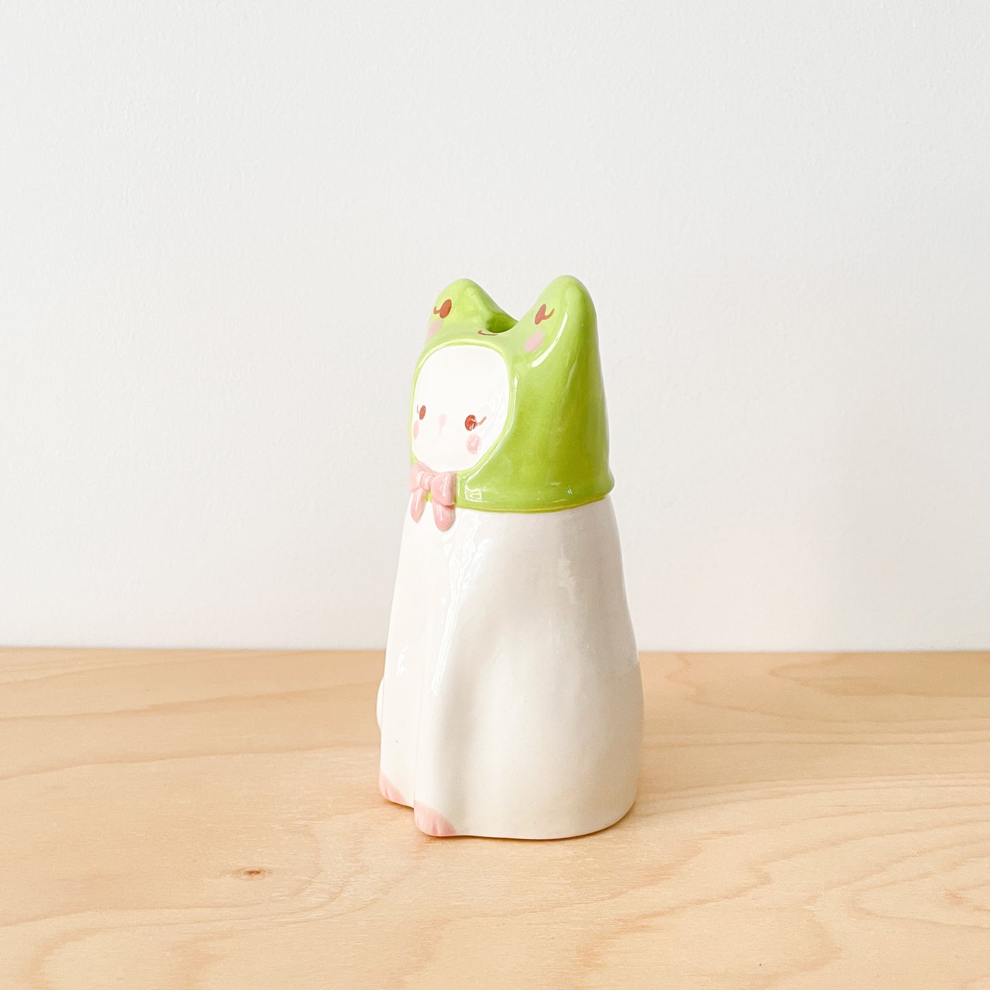 Froggy Cat Vase