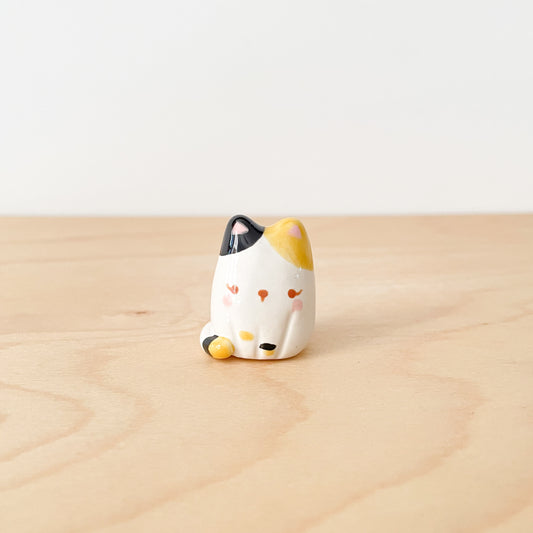 Calico Cat Desk Pal