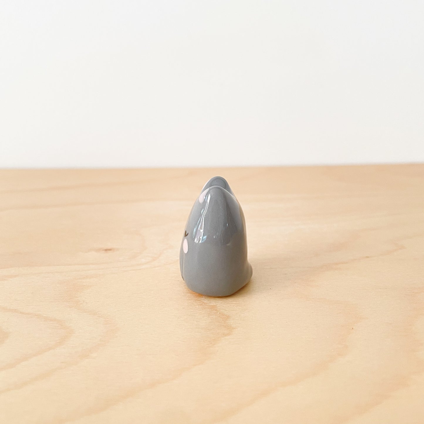 Dark Grey Cat Desk Pal