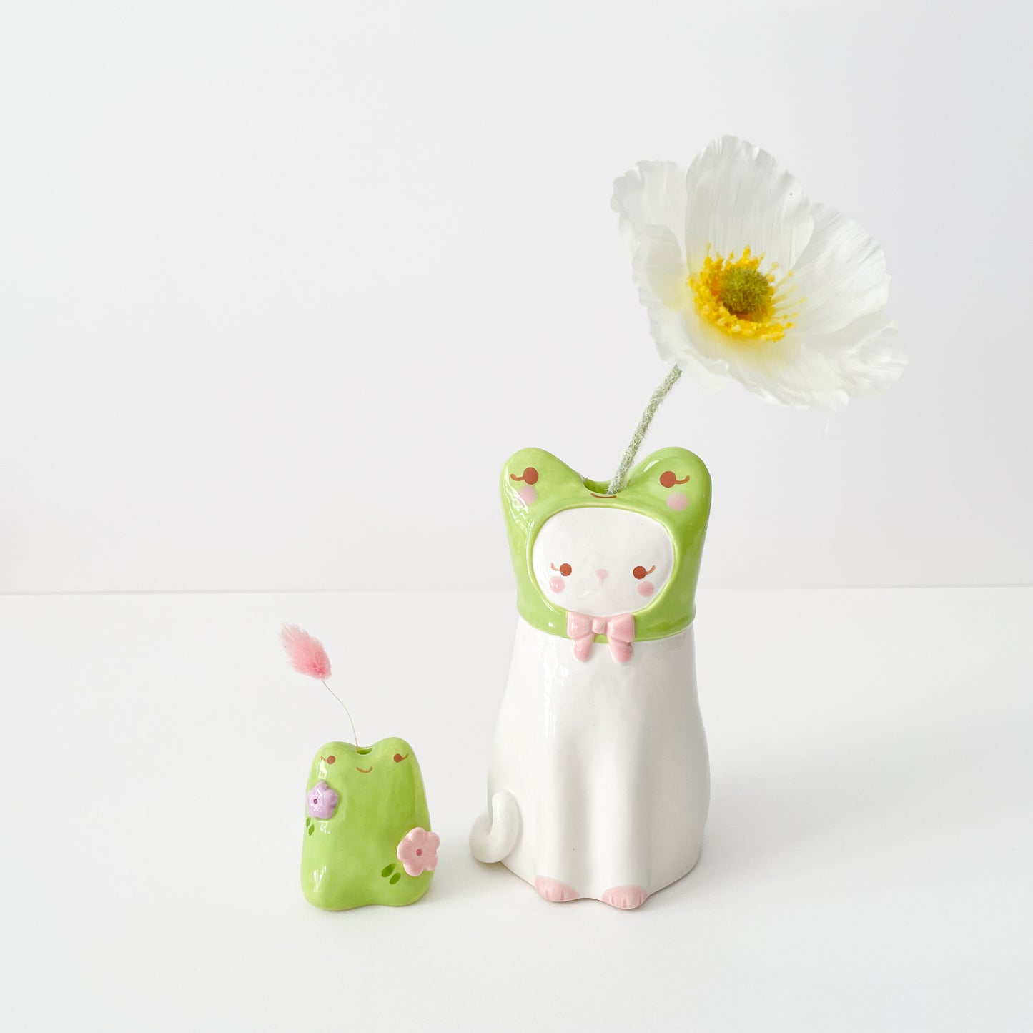 Froggy Cat Vase
