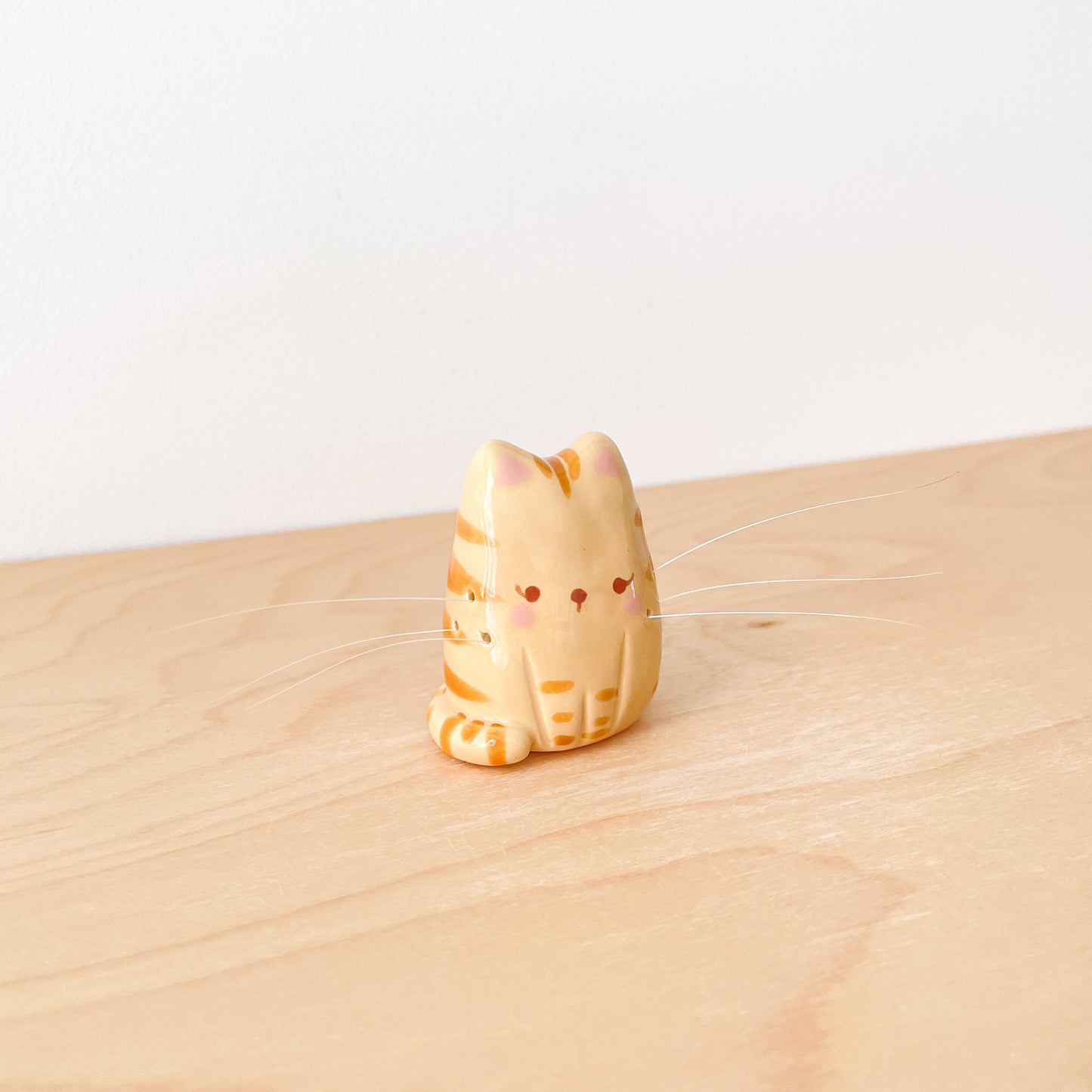 Caramel Tabby Whisker Cat Mini Vase