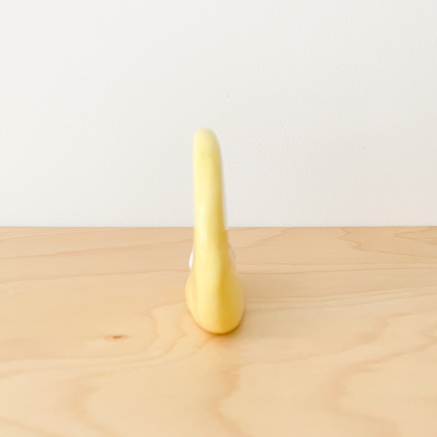 Luna Cat Mini Vase (yellow)