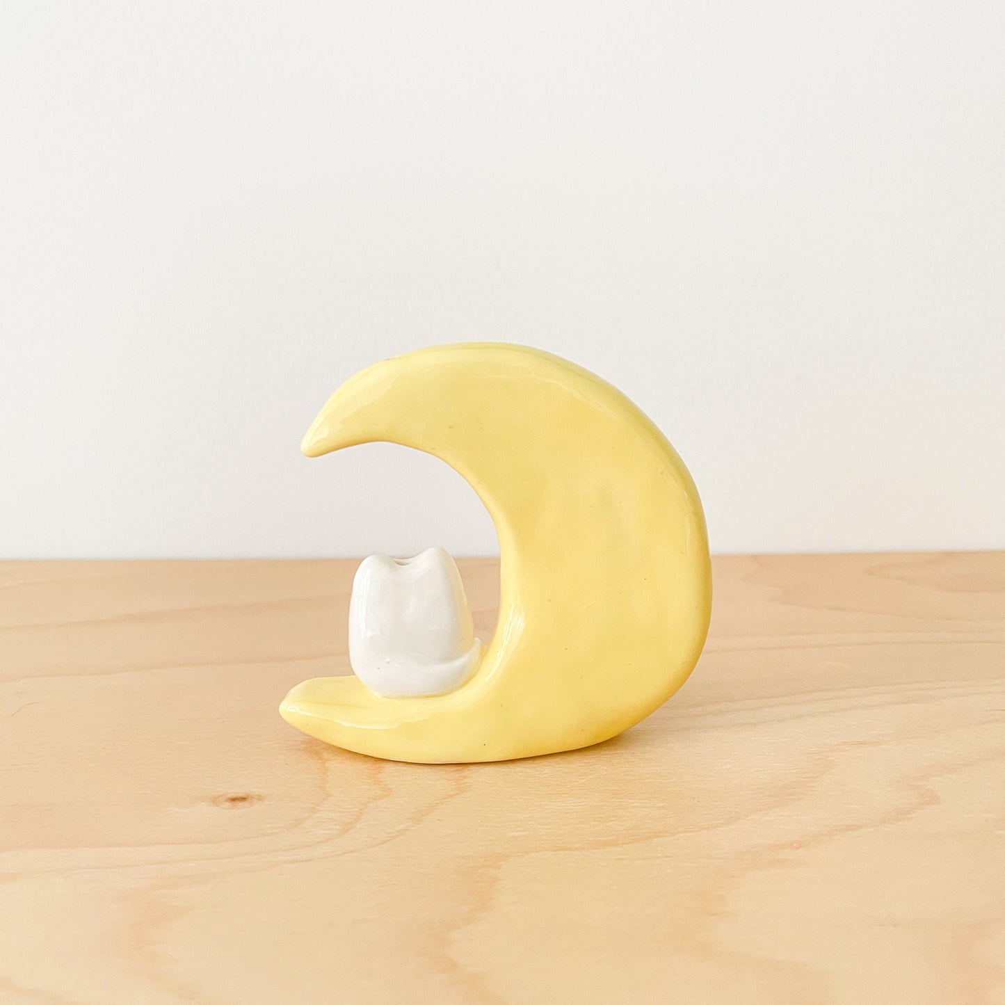 Luna Cat Mini Vase (yellow)