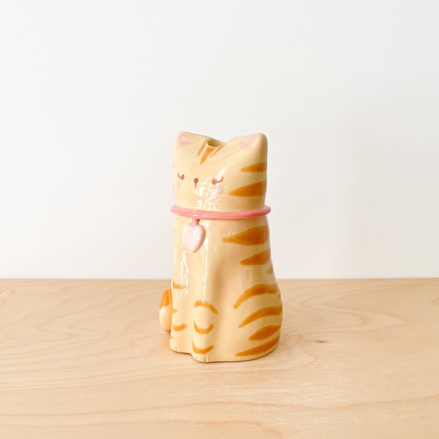Caramel Tabby Cat Vase