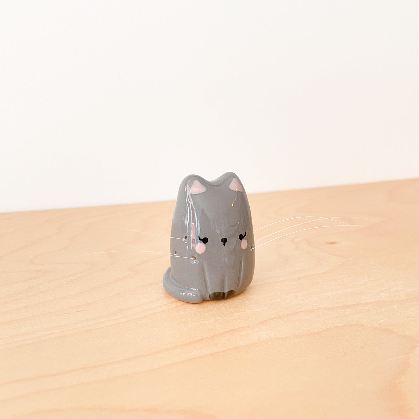 Dark Grey Whisker Cat Mini Vase