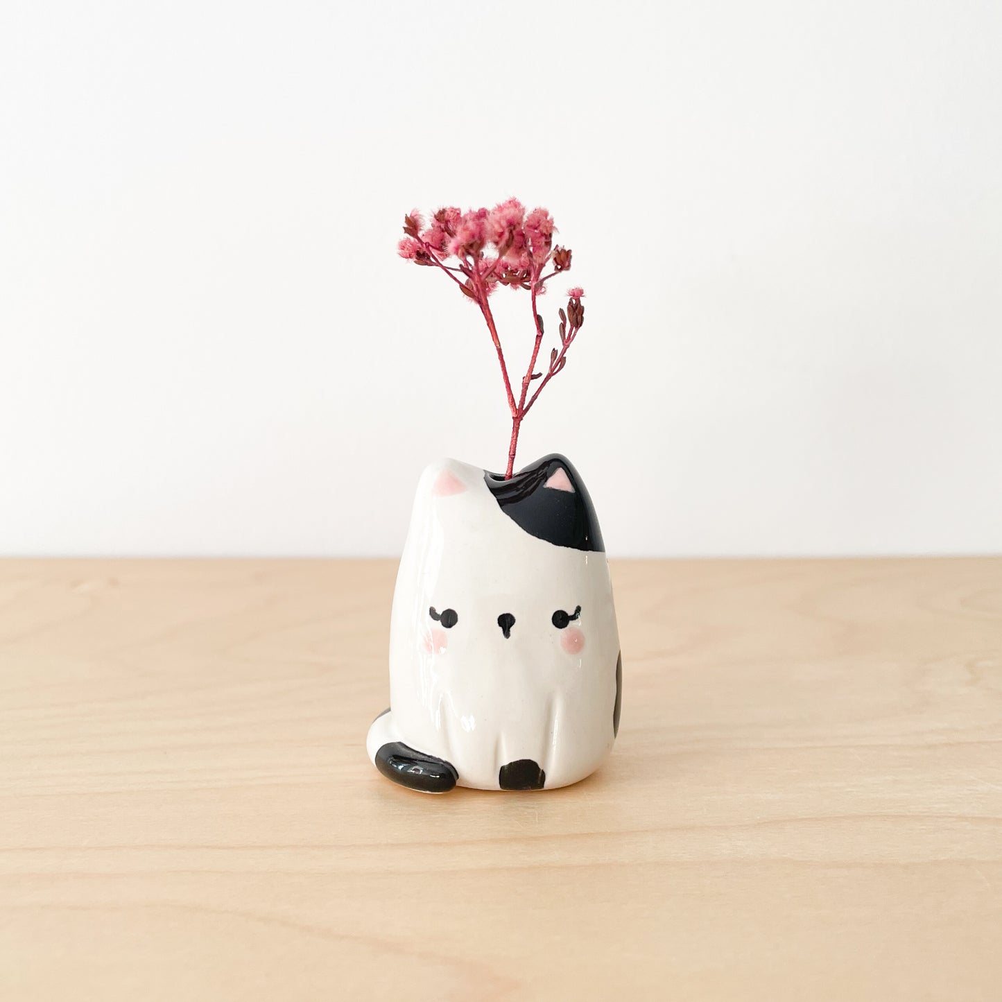 Black Spotty Cat Mini Vase