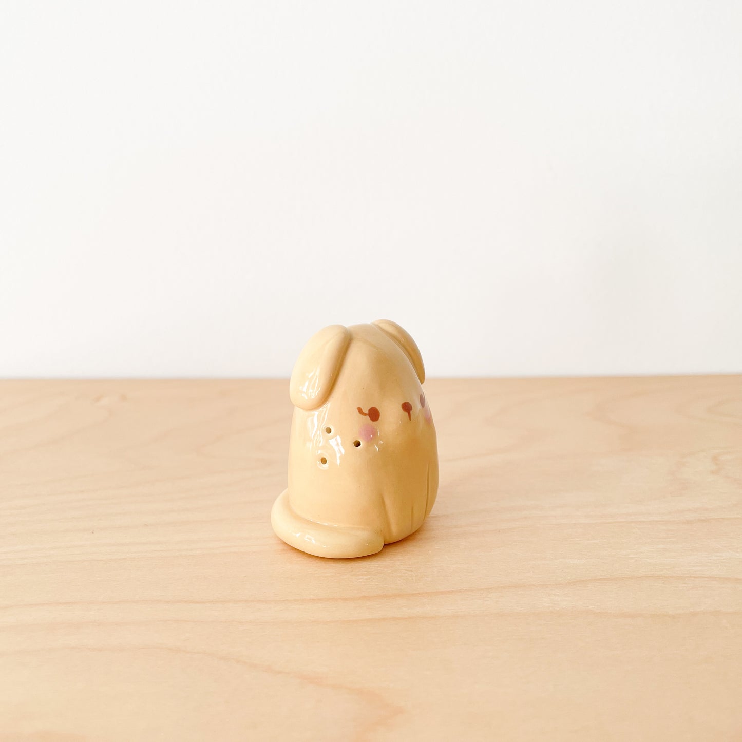 Caramel Whisker Dog Mini Vase