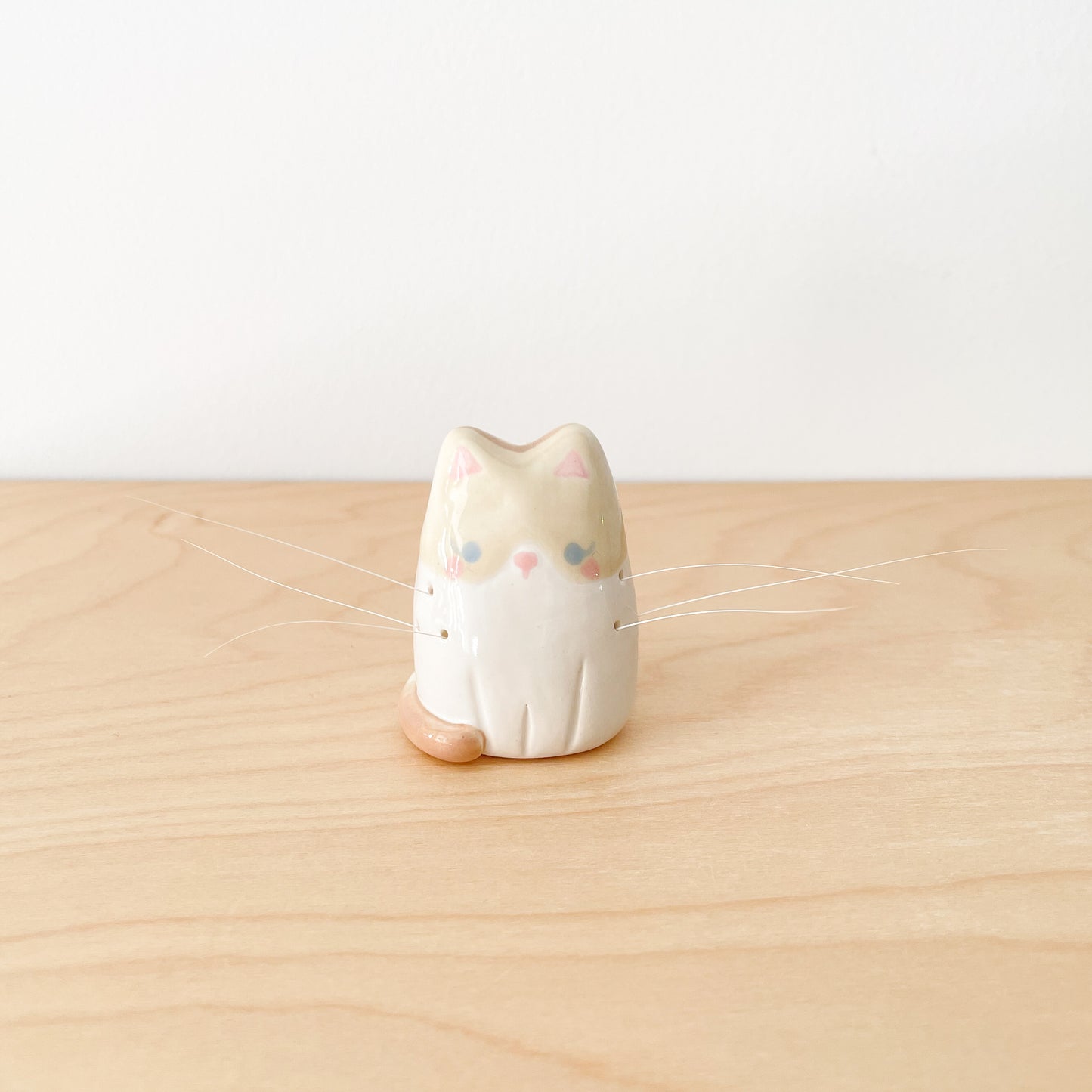 Ragdoll Whisker Cat Mini Vase