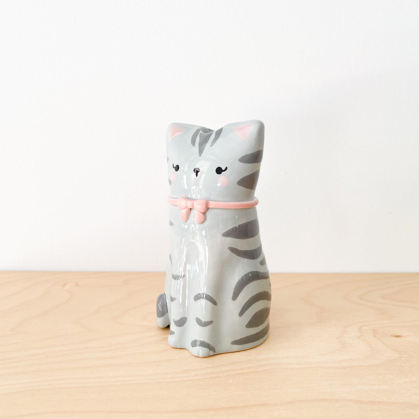 Grey Tabby Cat Vase