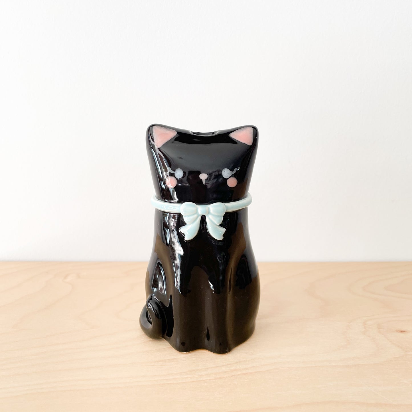 Black Cat Vase (Blue bow)