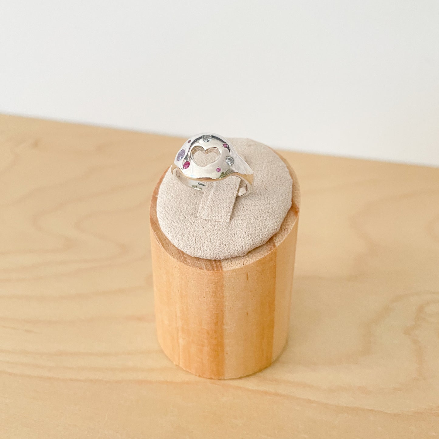 Pastel Sweetheart Ring - Size 5 1/4