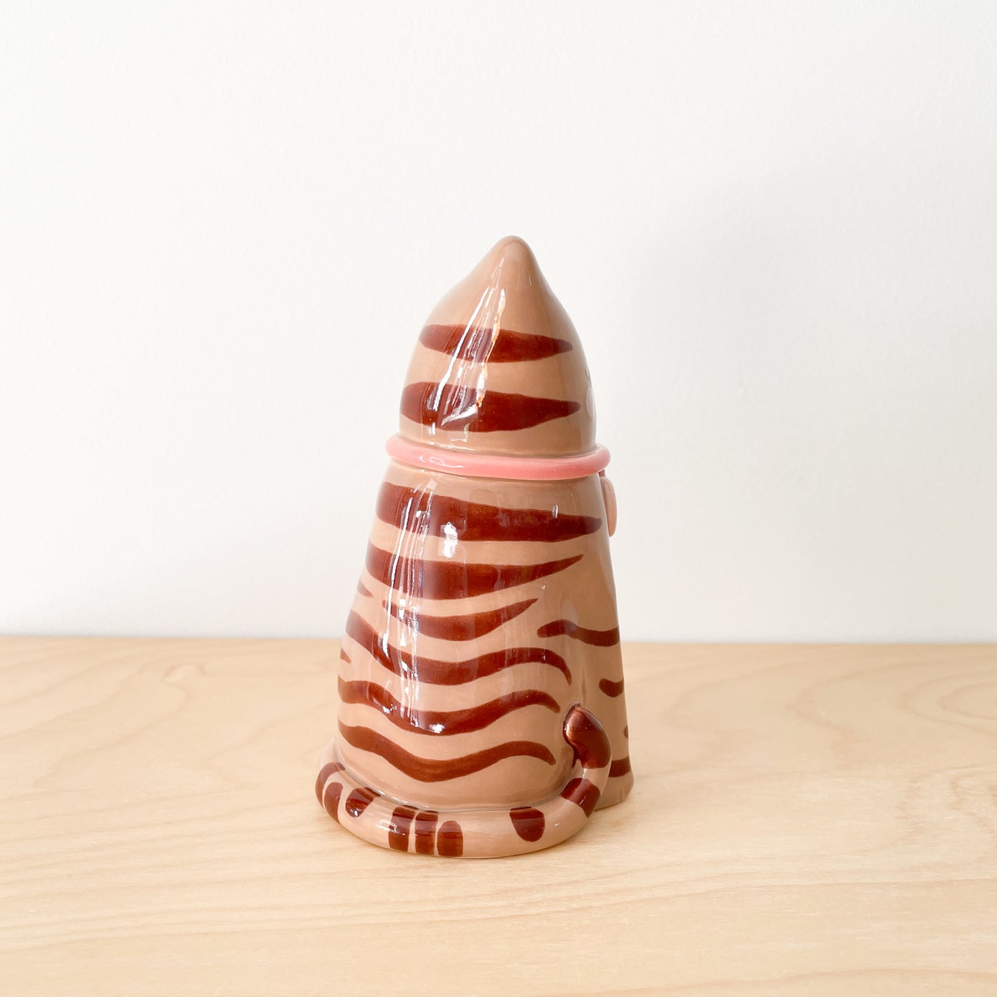 Brown Tabby Cat Vase