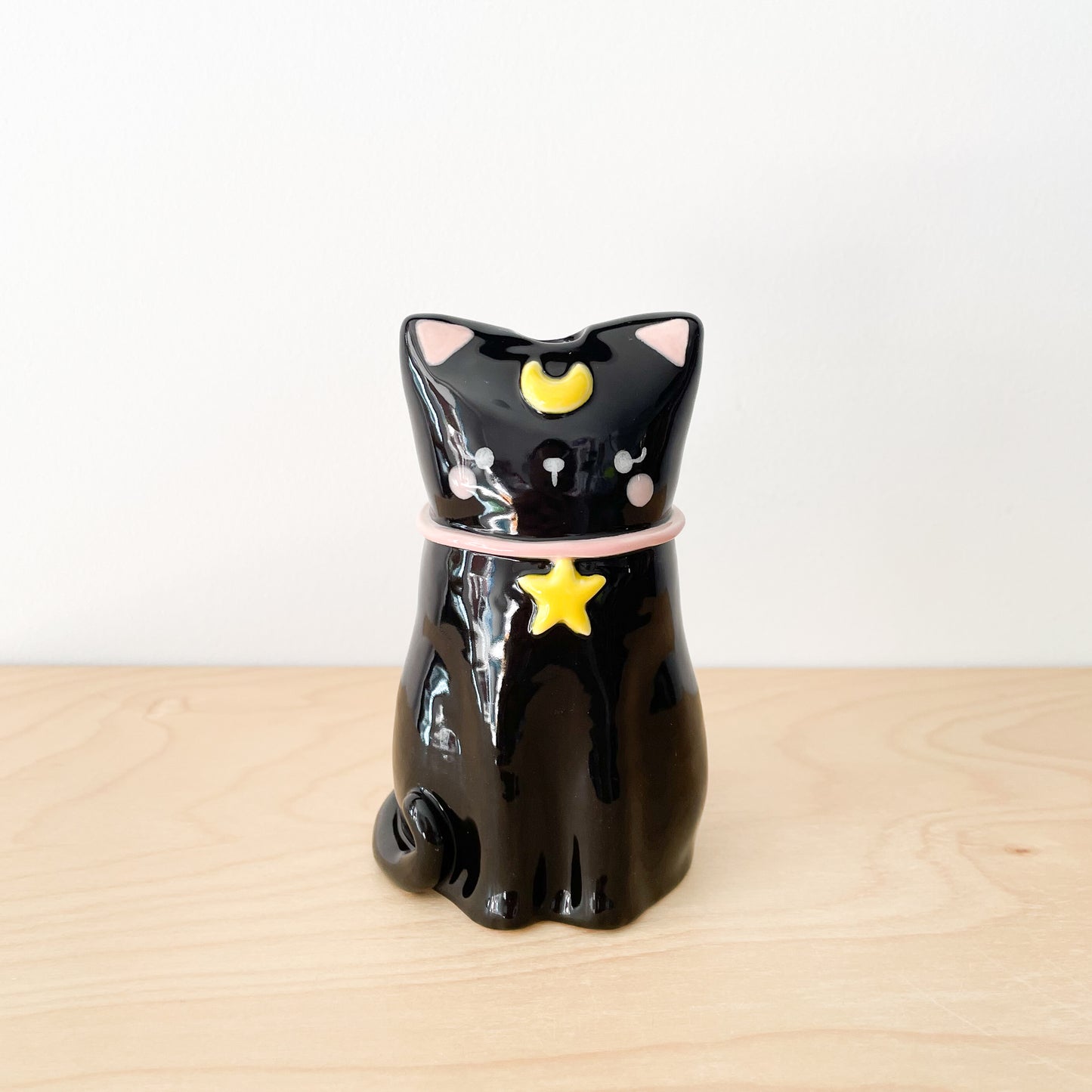 Black Luna Cat Vase