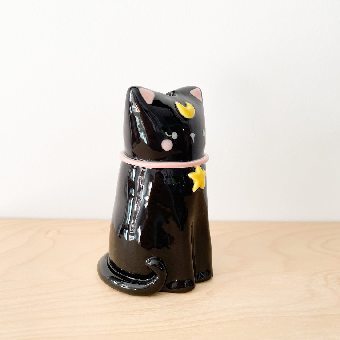 Black Luna Cat Vase