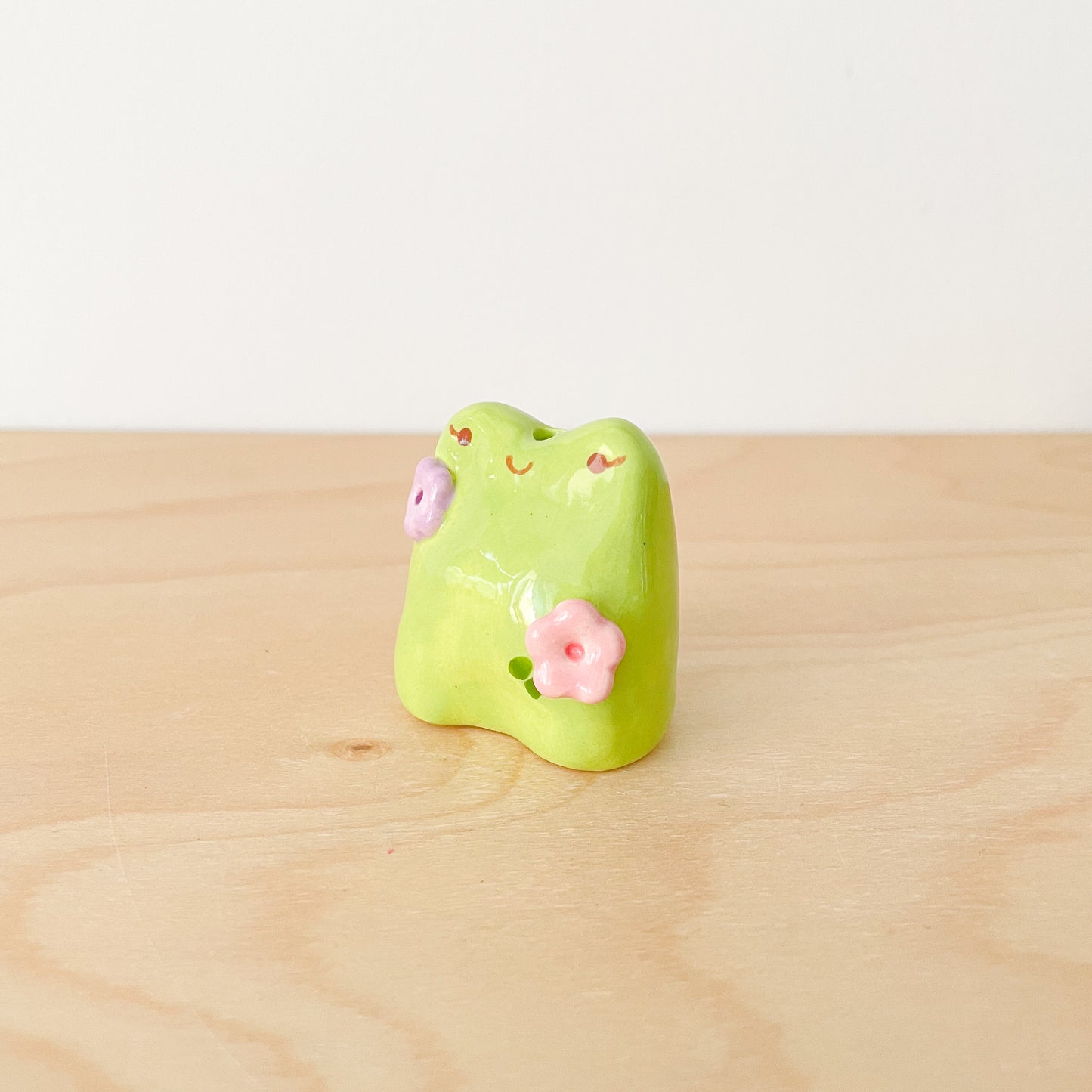 Blooming Frog Mini Vase