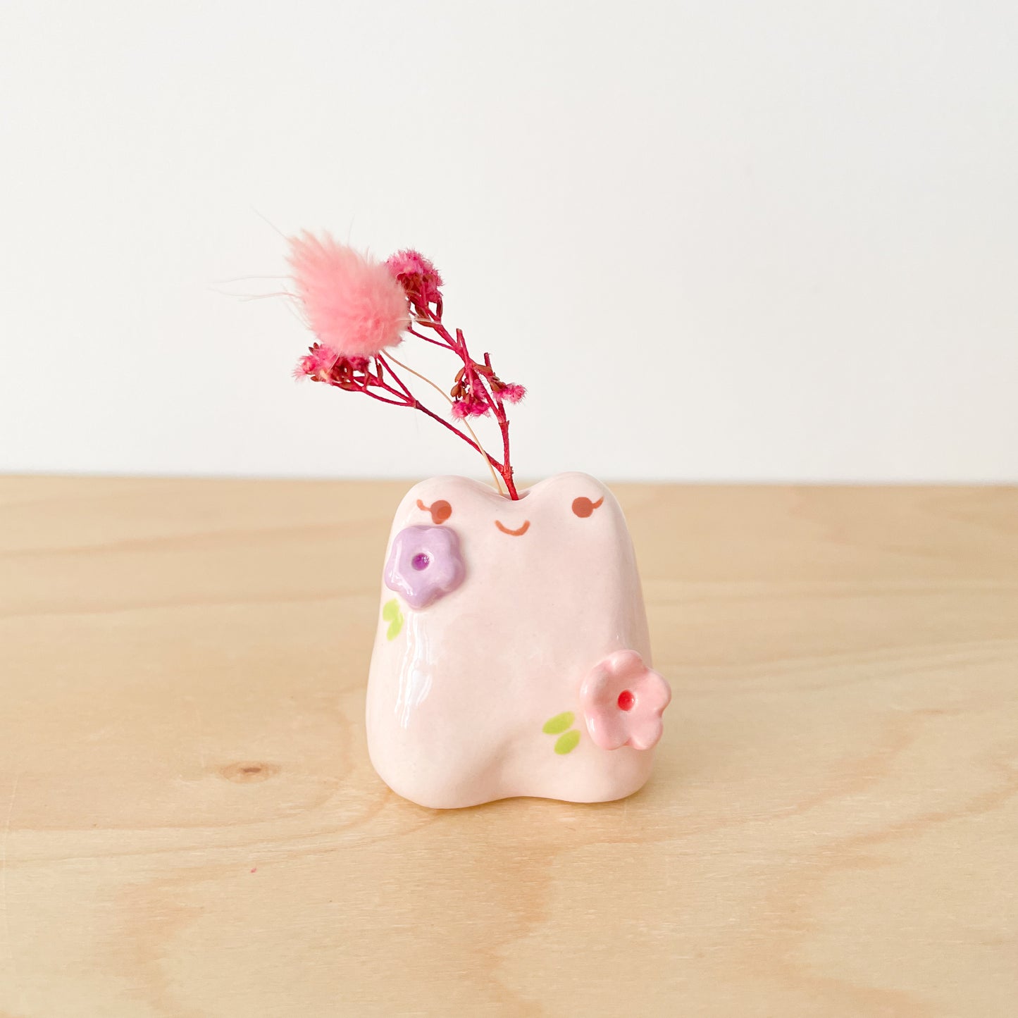 Pink Blooming Frog Mini Vase