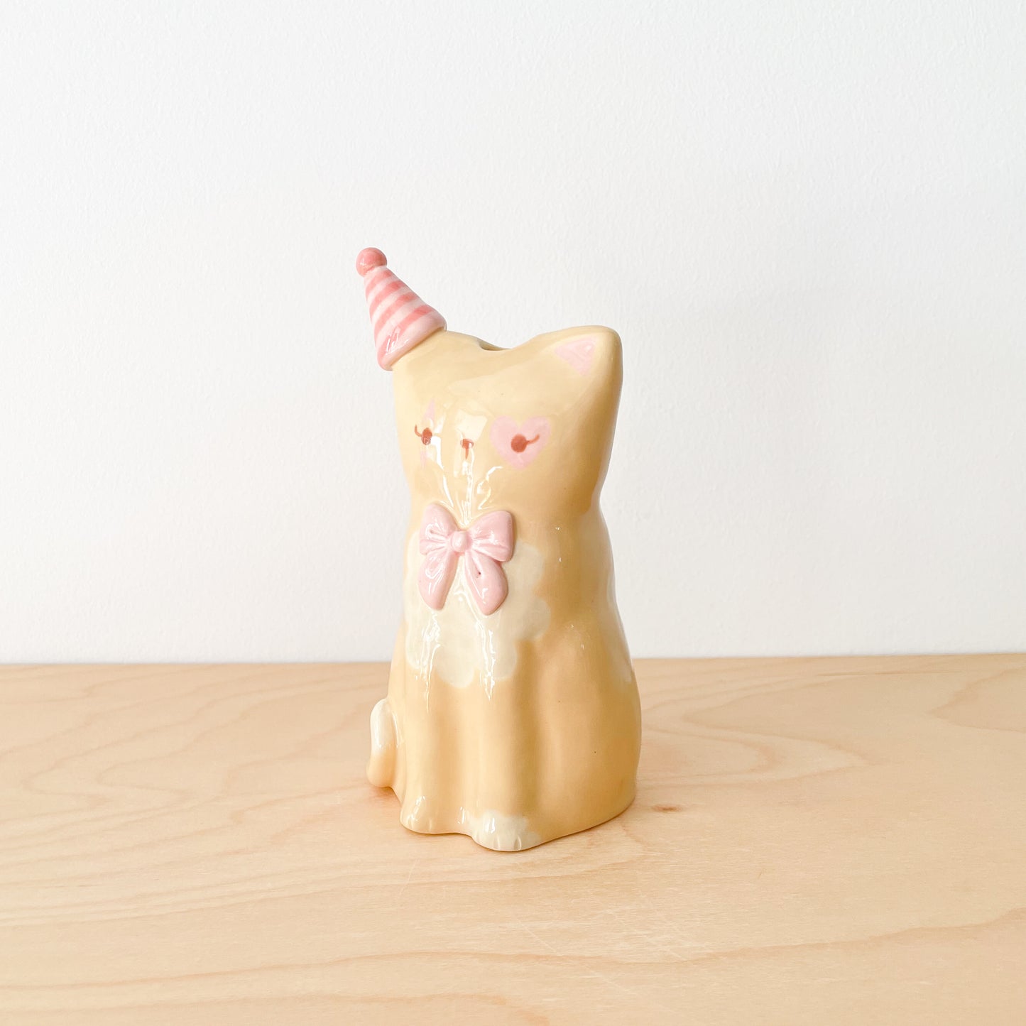 Caramel Circus Cat Vase