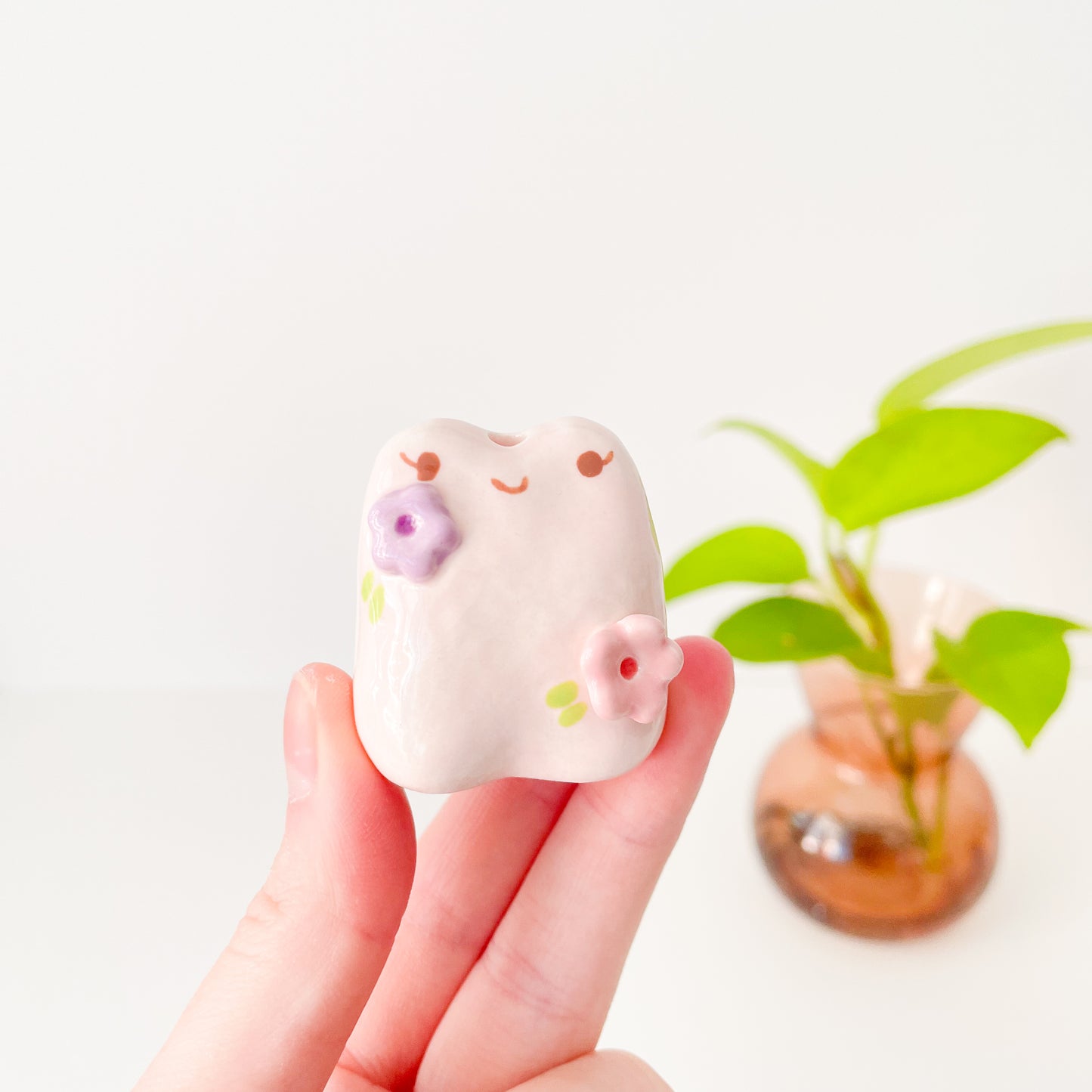 Pink Blooming Frog Mini Vase