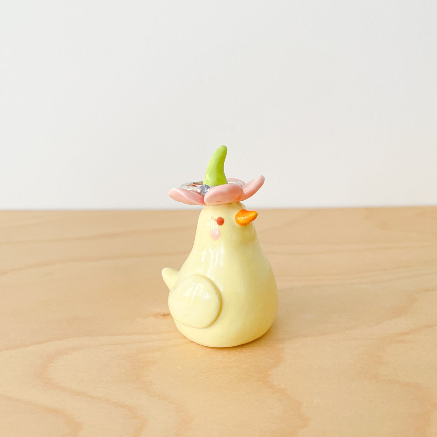 Daisy Duck Ring Holder