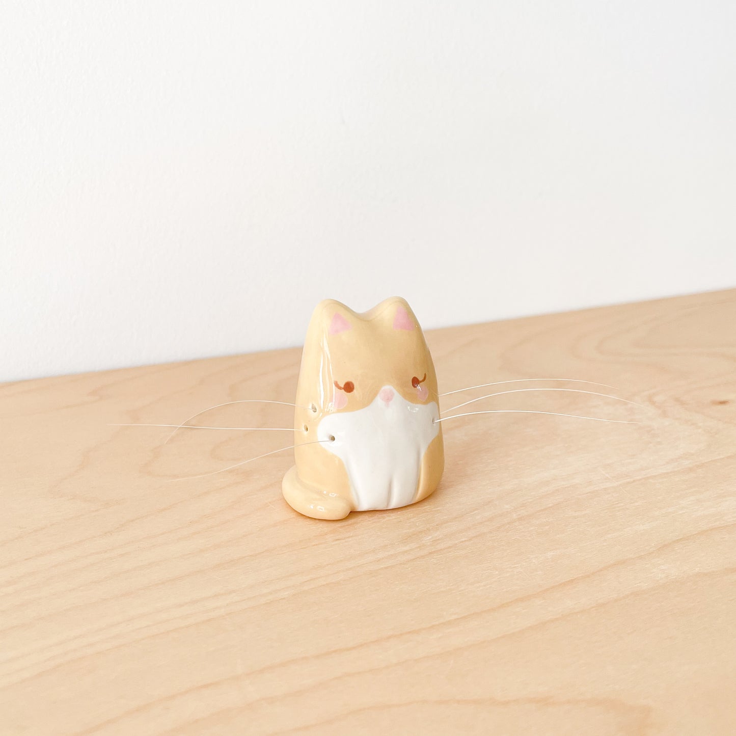 Caramel Tuxedo Whisker Cat Mini Vase