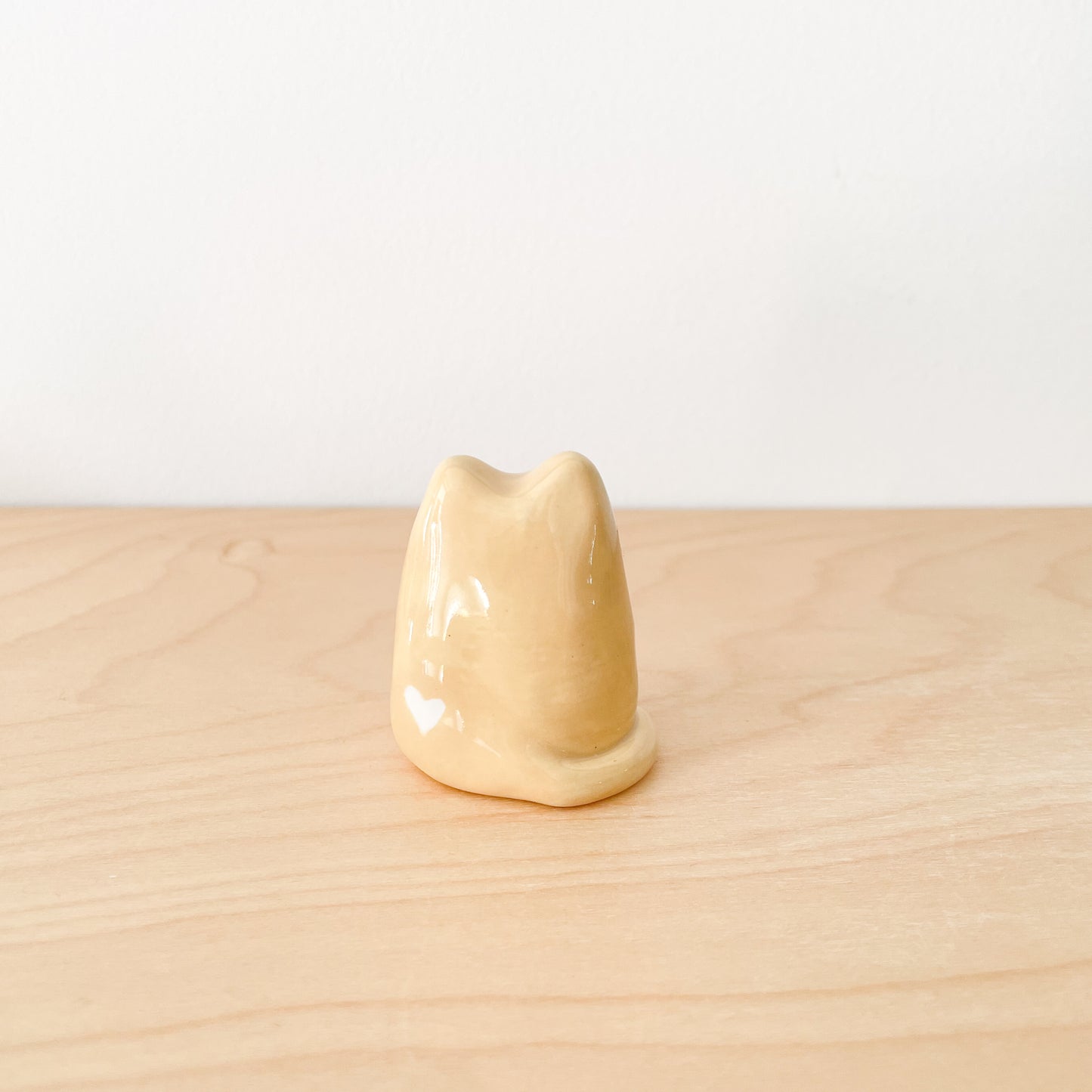 Caramel Tuxedo Whisker Cat Mini Vase
