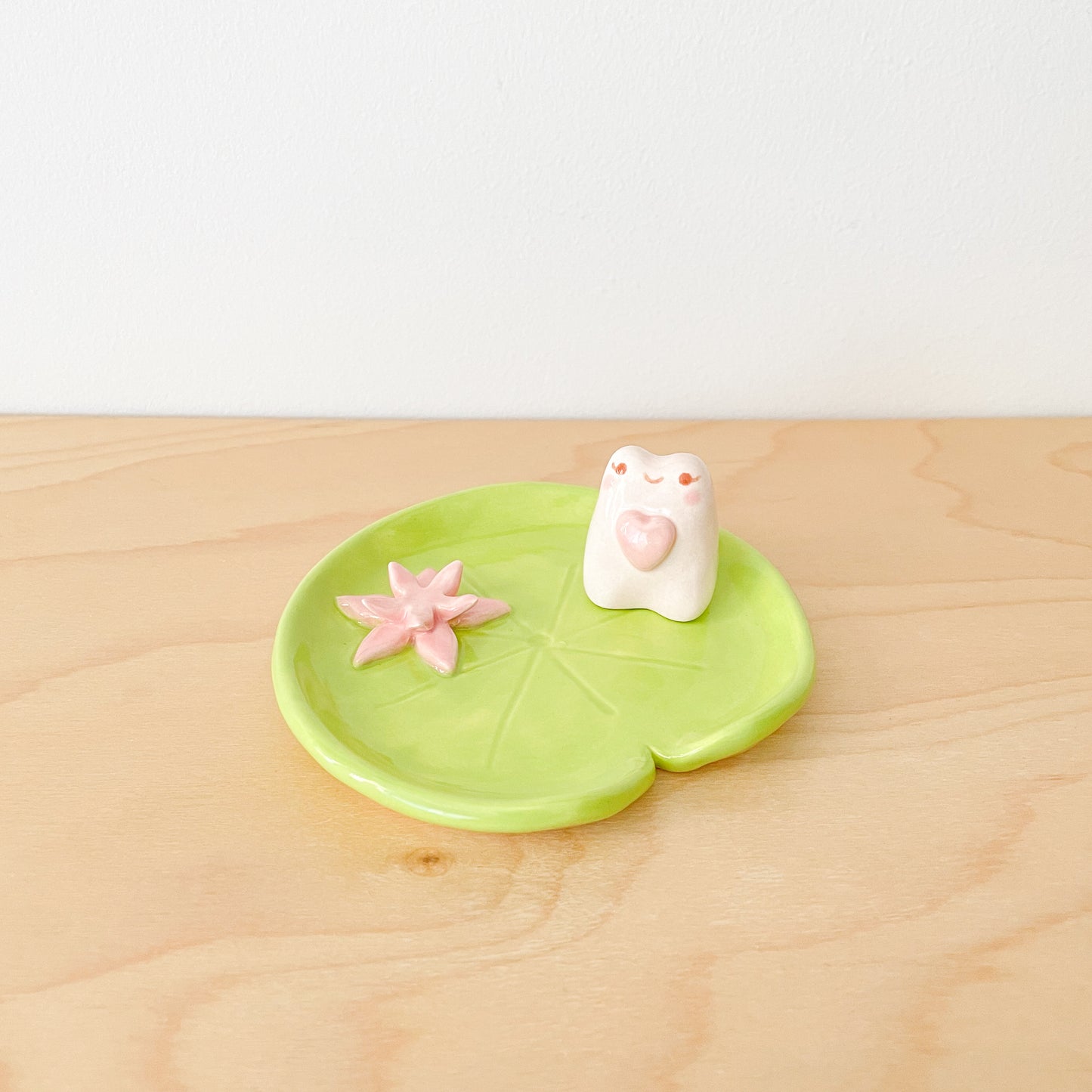 Floral Lily Pad Trinket Dish