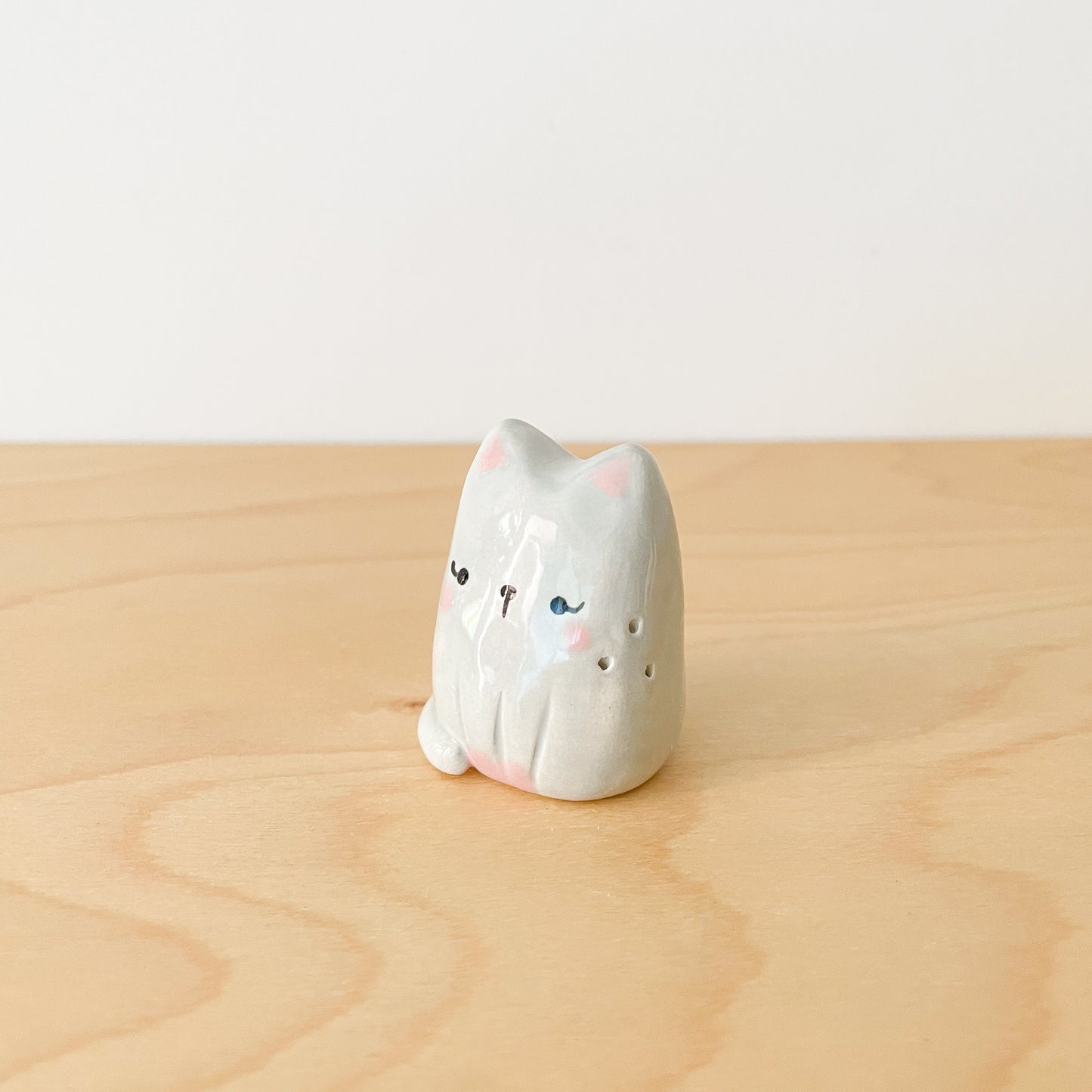 Grey Whisker Cat Mini Vase