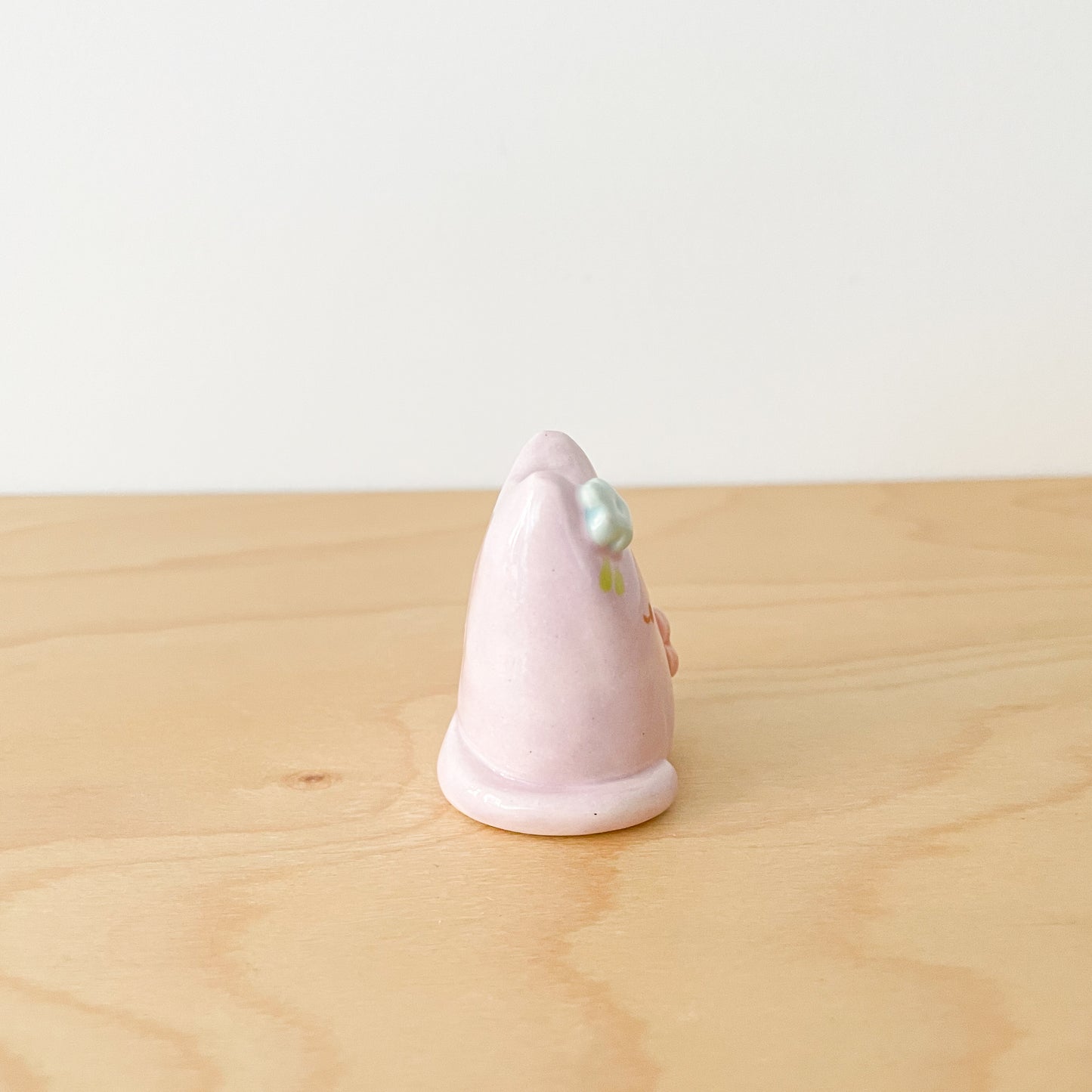 Lilac Blooming Cat Mini Vase