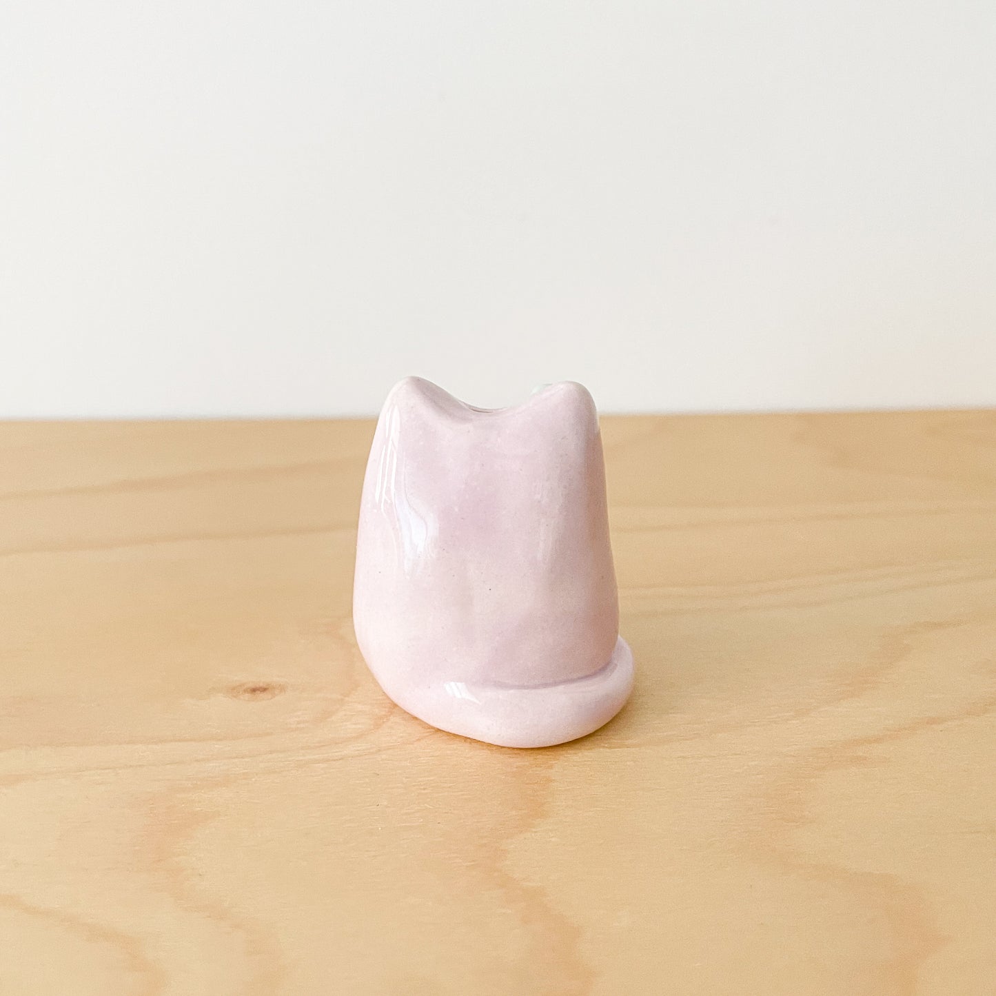 Lilac Blooming Cat Mini Vase