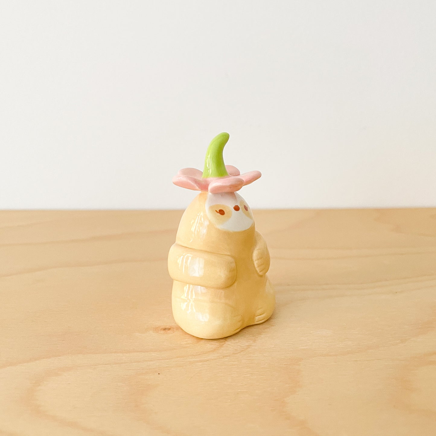 Daisy Sloth Ring Holder