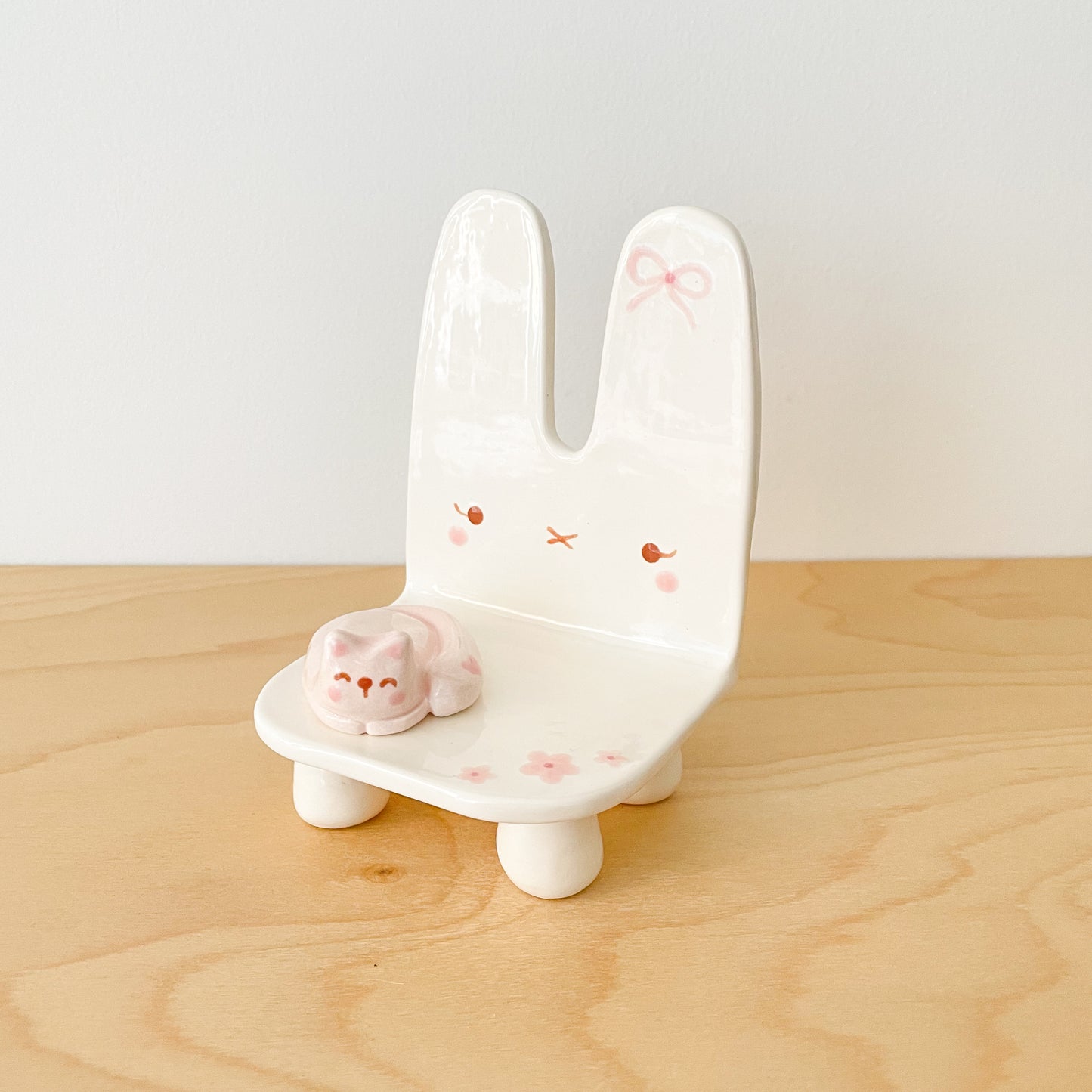 Bunny Trinket Chair