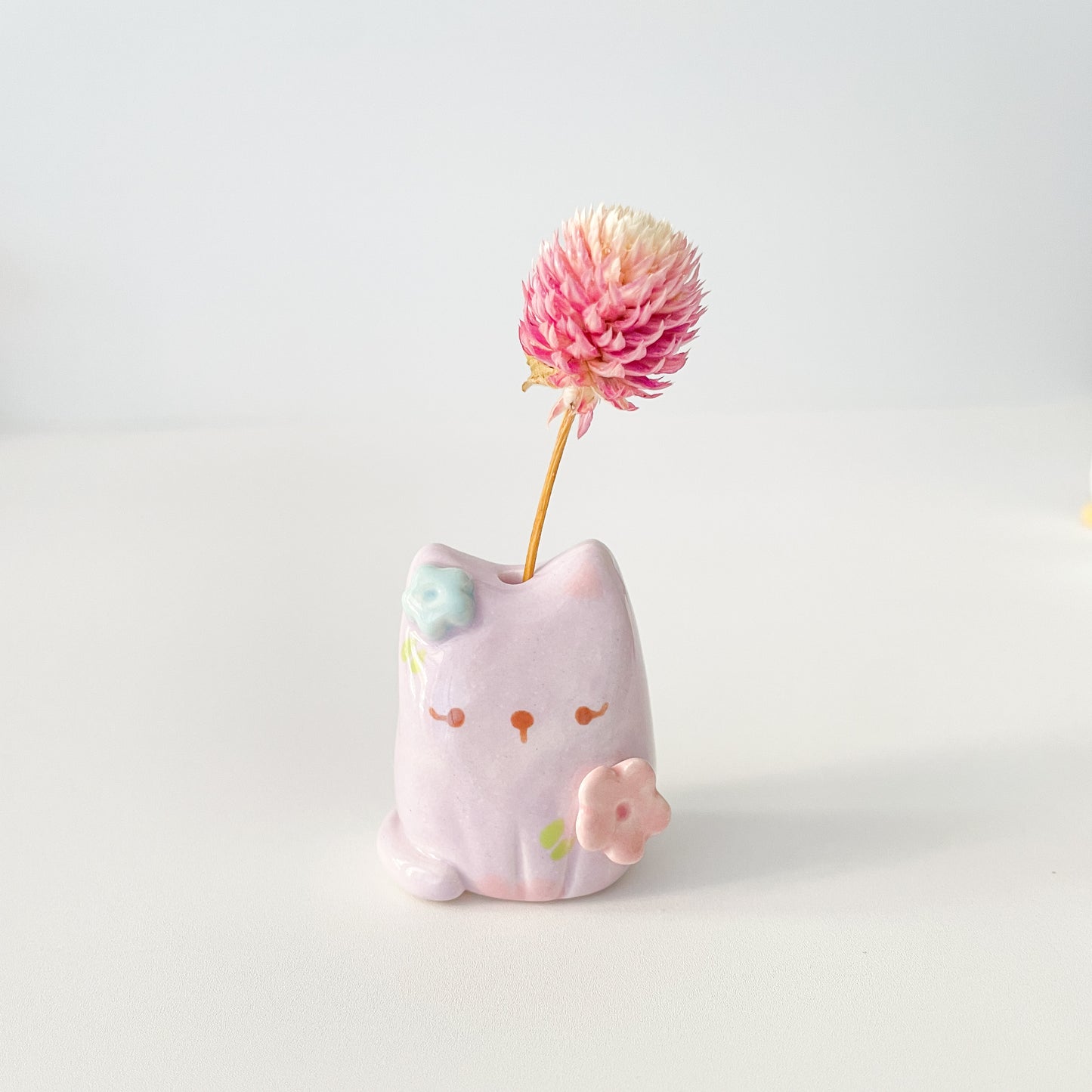 Lilac Blooming Cat Mini Vase