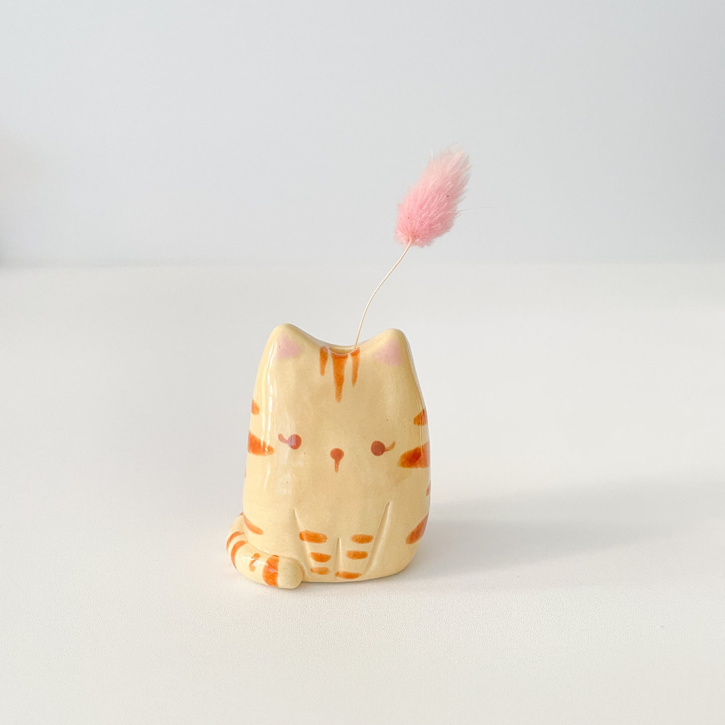 Brown Tabby Cat Mini Vase