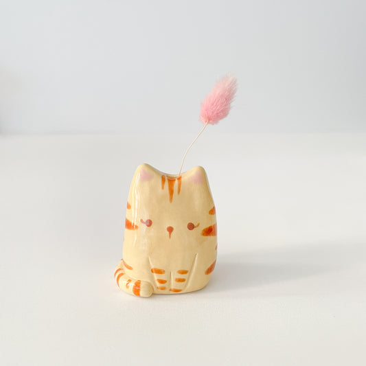 Brown Tabby Cat Mini Vase