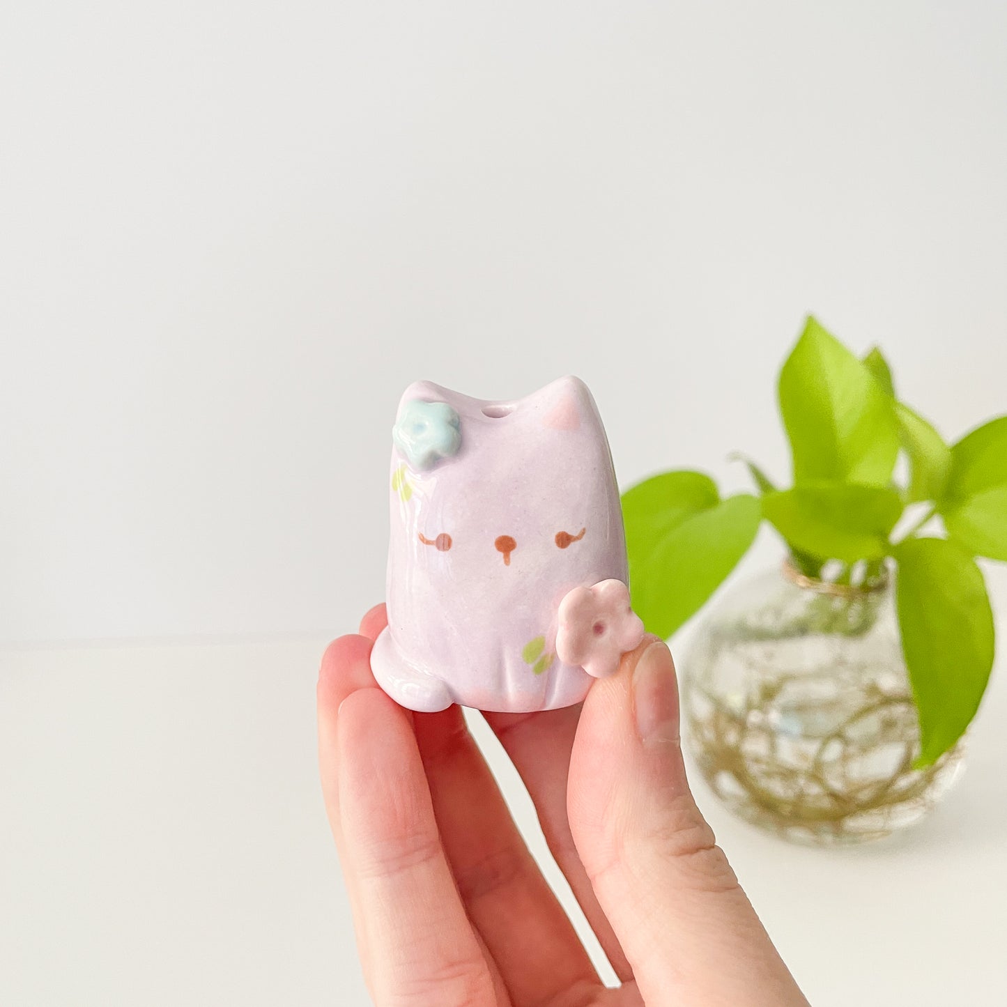 Lilac Blooming Cat Mini Vase