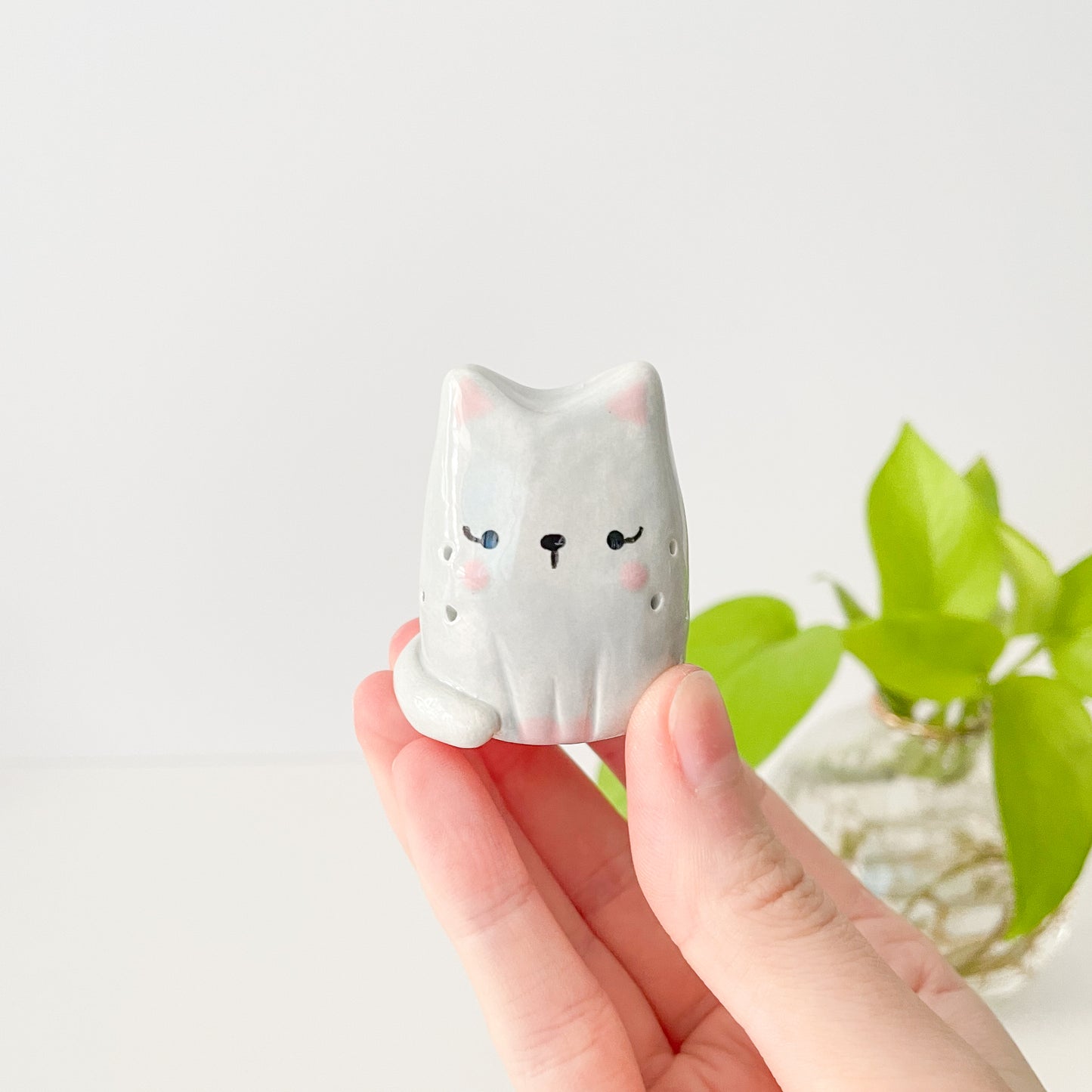 Grey Whisker Cat Mini Vase